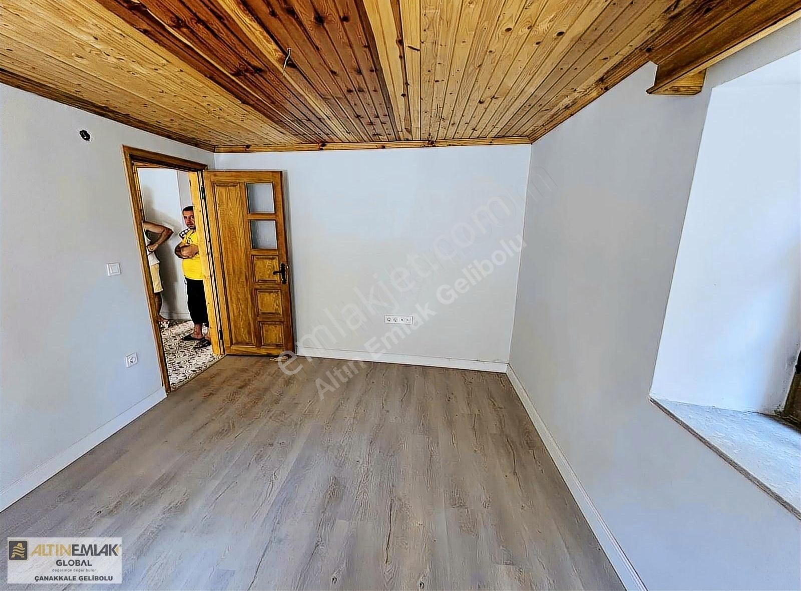 Altın Emlaktan Çarşı Merkezde Satılık Tarih Kokulu Konak - Görsel 30