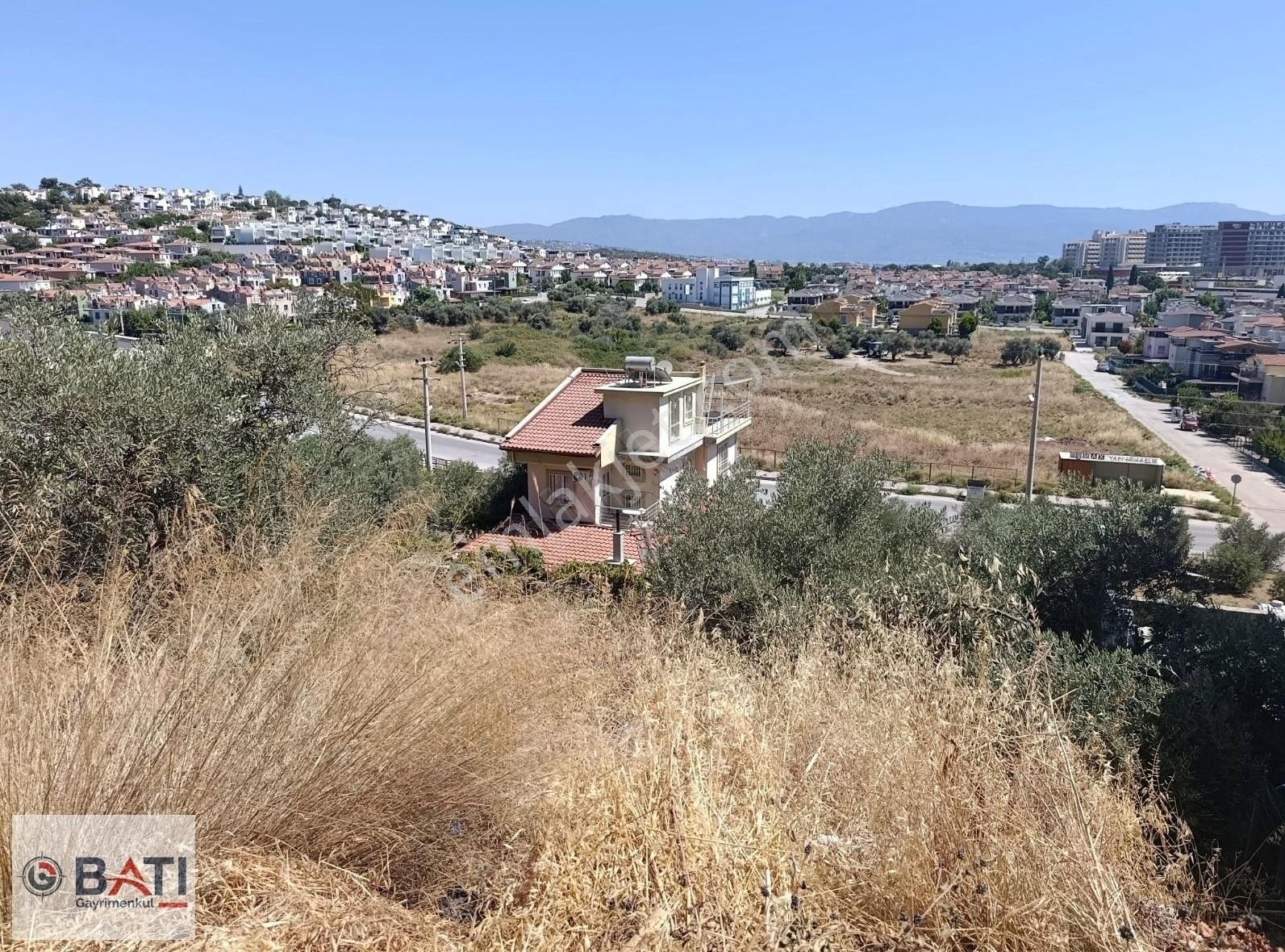 Torbalı Batı Gayrimenkul Den Kuşadası Nda Satılık Arsa