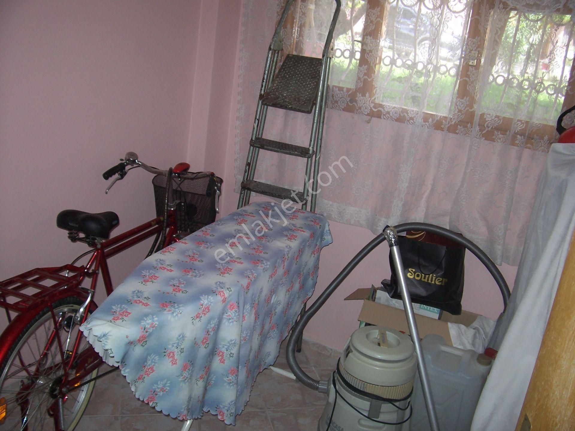 Altınoluk Yüzme Havuzlu Sitede Satılık Tripleks Villa 4+1,165m2. - Görsel 17