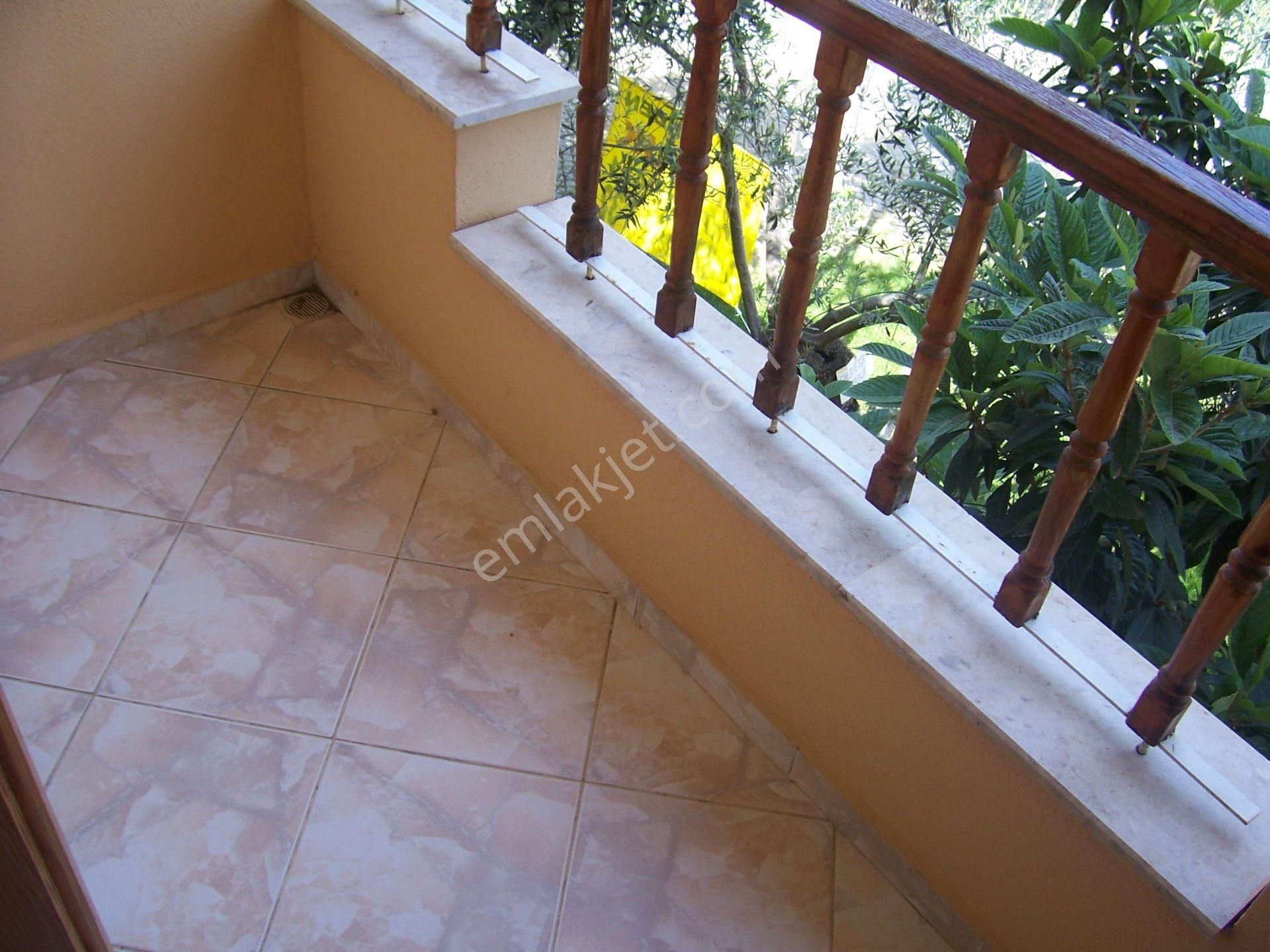 Altınoluk Yüzme Havuzlu Sitede Satılık Tripleks Villa 4+1,165m2. - Görsel 23