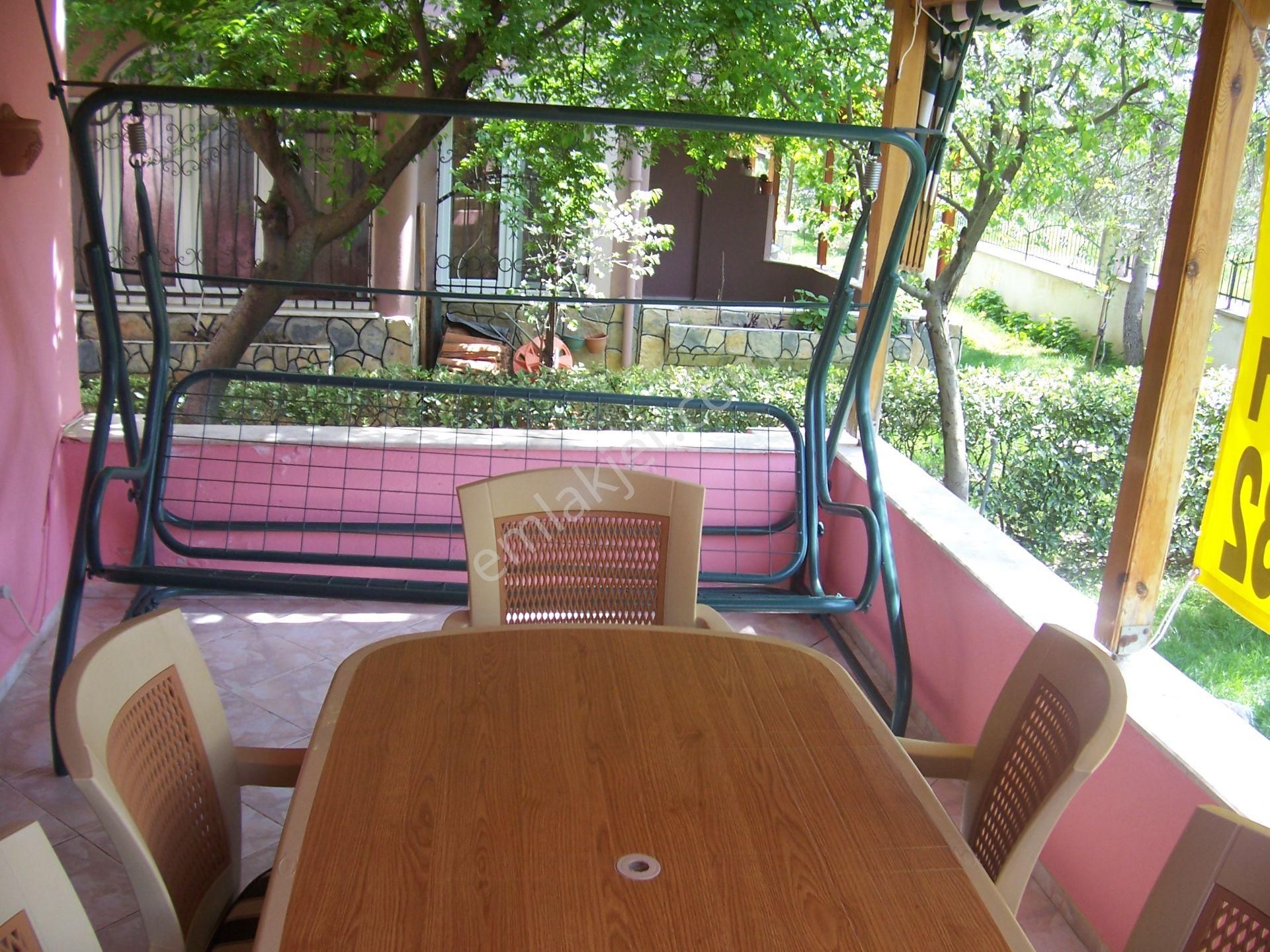 Altınoluk Yüzme Havuzlu Sitede Satılık Tripleks Villa 4+1,165m2. - Görsel 15