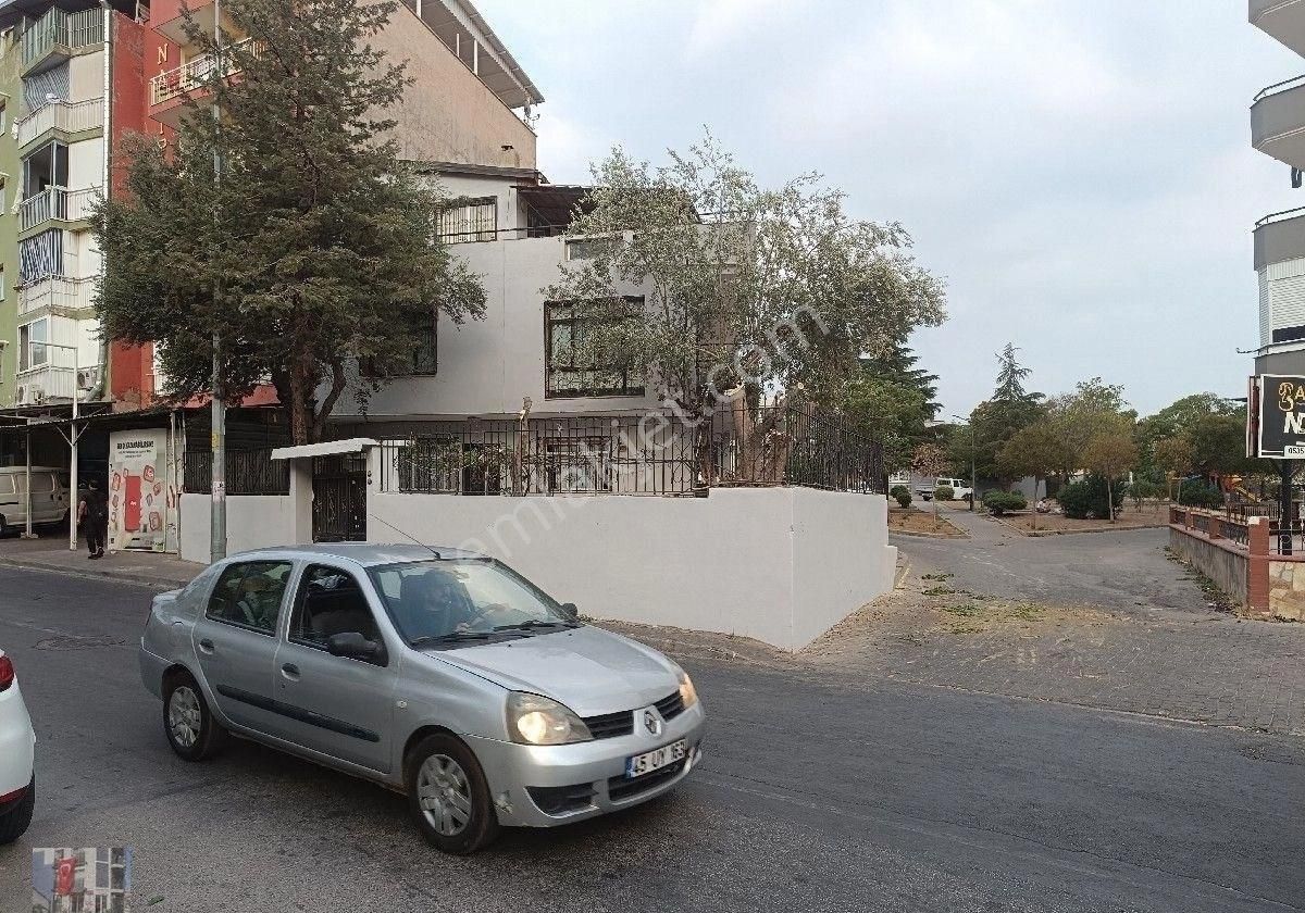 Onur Mah Satılık 3 Katlı Bina Köşe Konum 287 M2