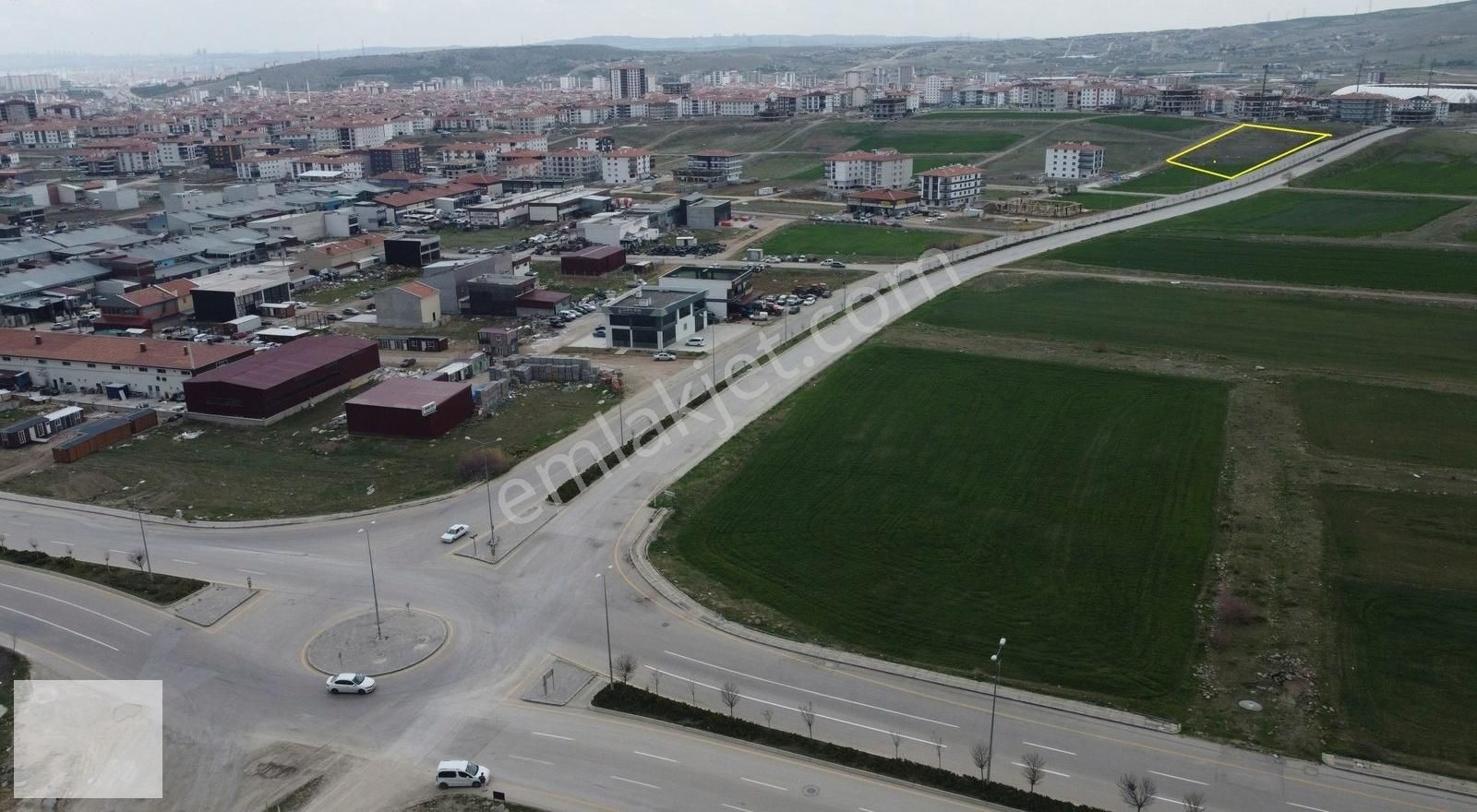 Alkan'dan Yenikent Sanayisinde Tek Tapu Arsa
