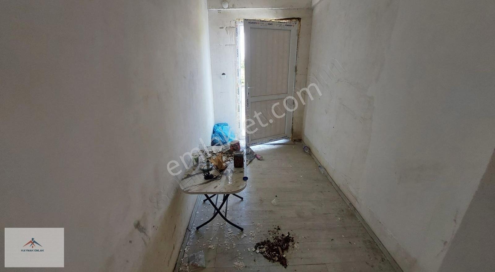 Köy Merkezinde 690m2 Arsa İçinde 140m2 3+1 Satılık Müstakil Ev - Görsel 3