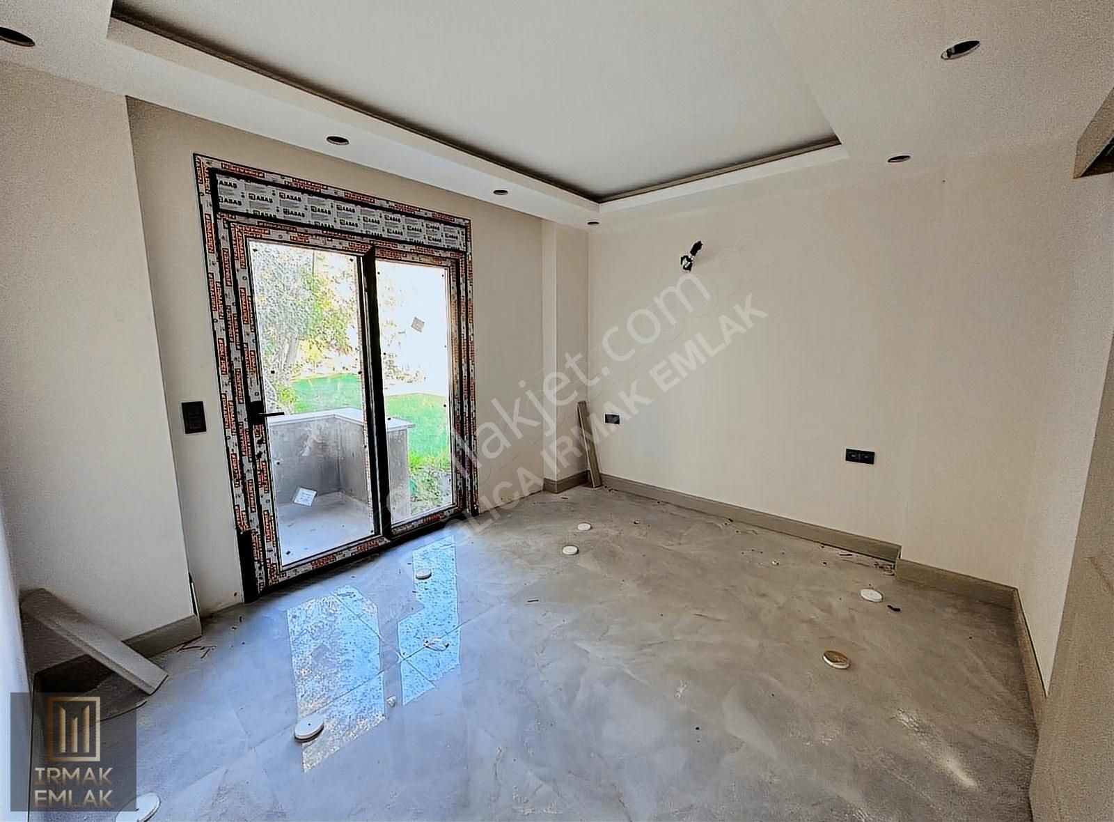 Konacıkta Deniz Manzaralı Yerden Isıtmalı Sıfır 2+1 Daire