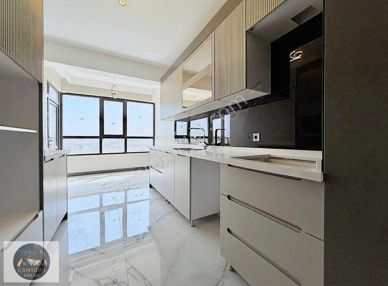 ***cantürk Emlaktan Site İçerinde Sıfır 2+1 Daire***