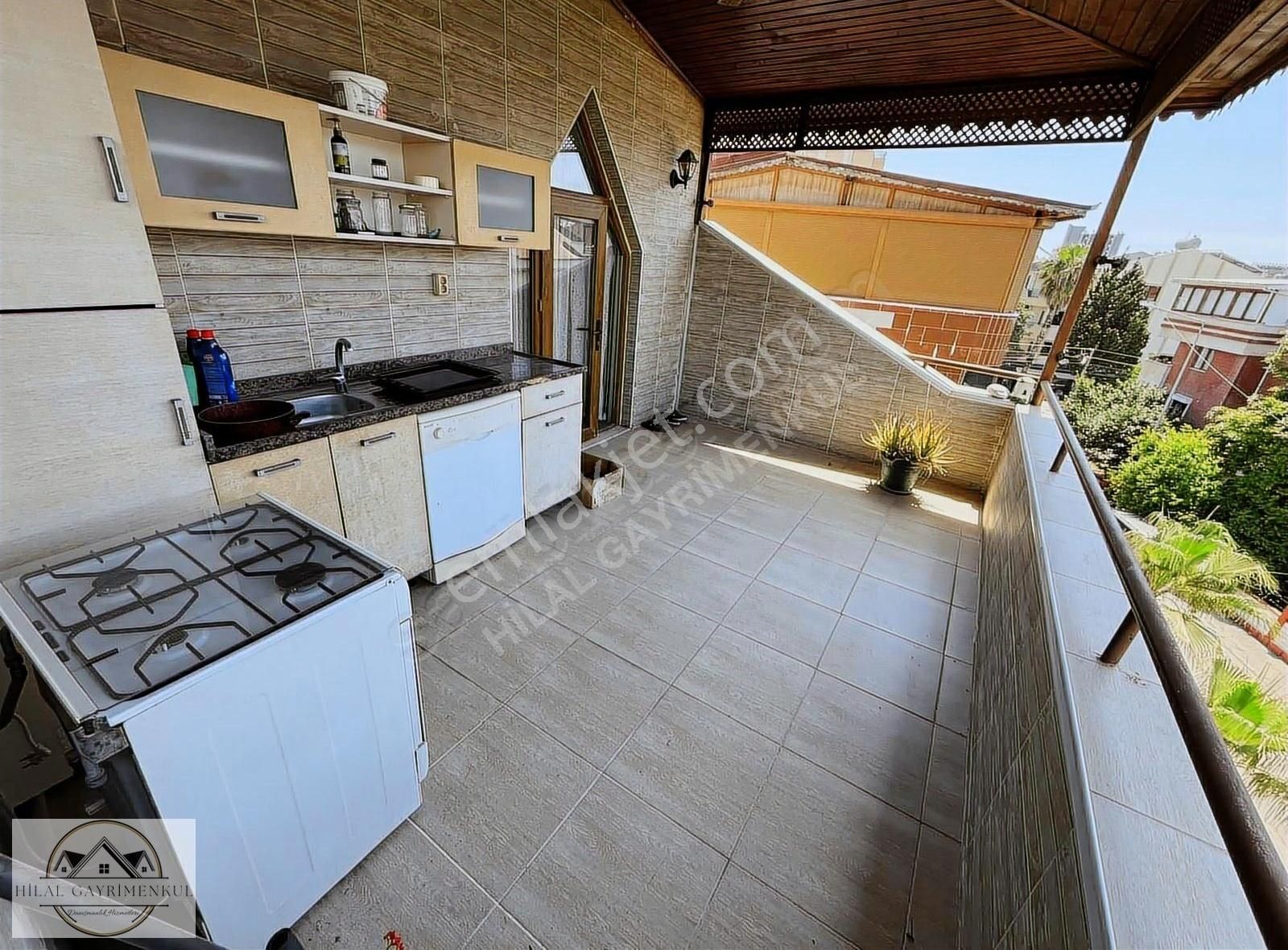 Hilal Gayrimenkul'den Denize Yürüme Mesafesinde*4+1*dubleks!.. - Görsel 2