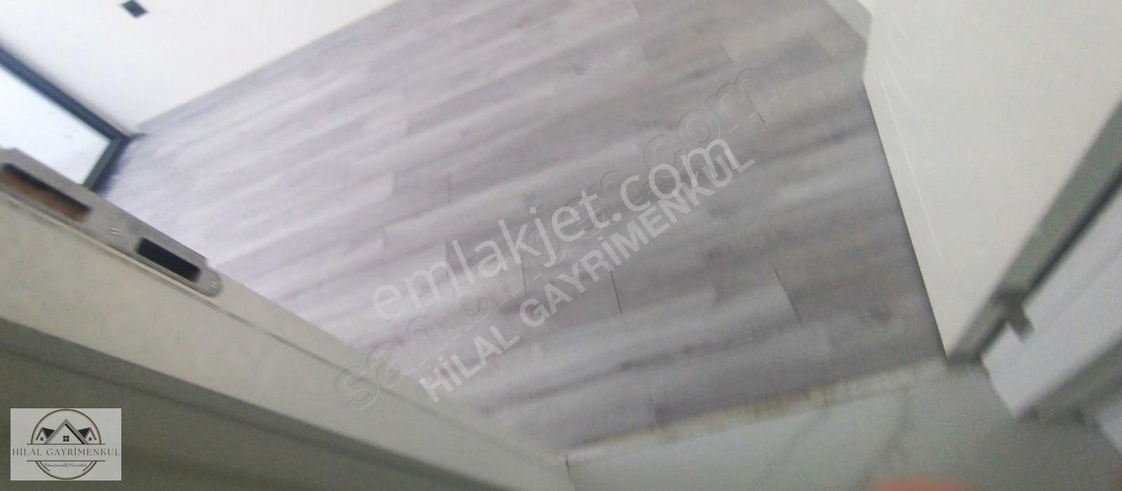 Hilal Gayrimenkul'den Gençlik Mahallesi'nde Katta 1+1 - Görsel 13