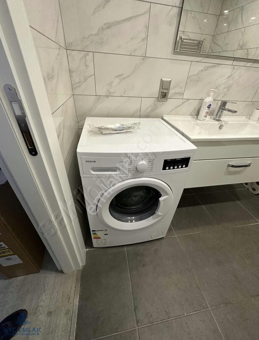 Eşyalı Kiralık - Kyc'den 5yüz60 Eminevim Yenişehir'de 1+0 Daire