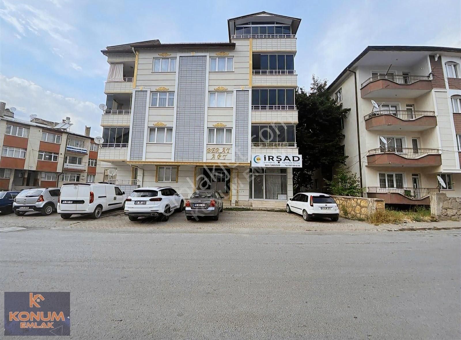 Konum Emlak Sunar: Emek Mahallesinde Ferah Ve Şık 5+1!