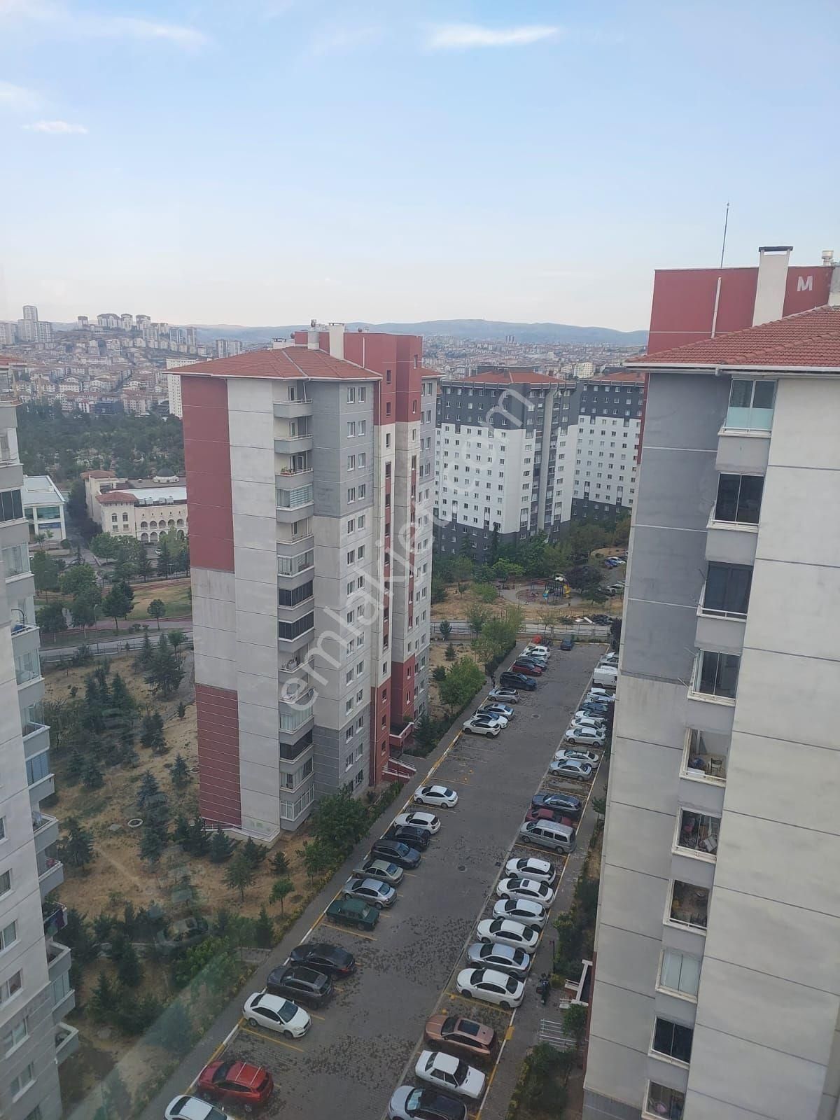 Orkide G Bloklarda Boş 3+1 Yapılı Satılık Daire