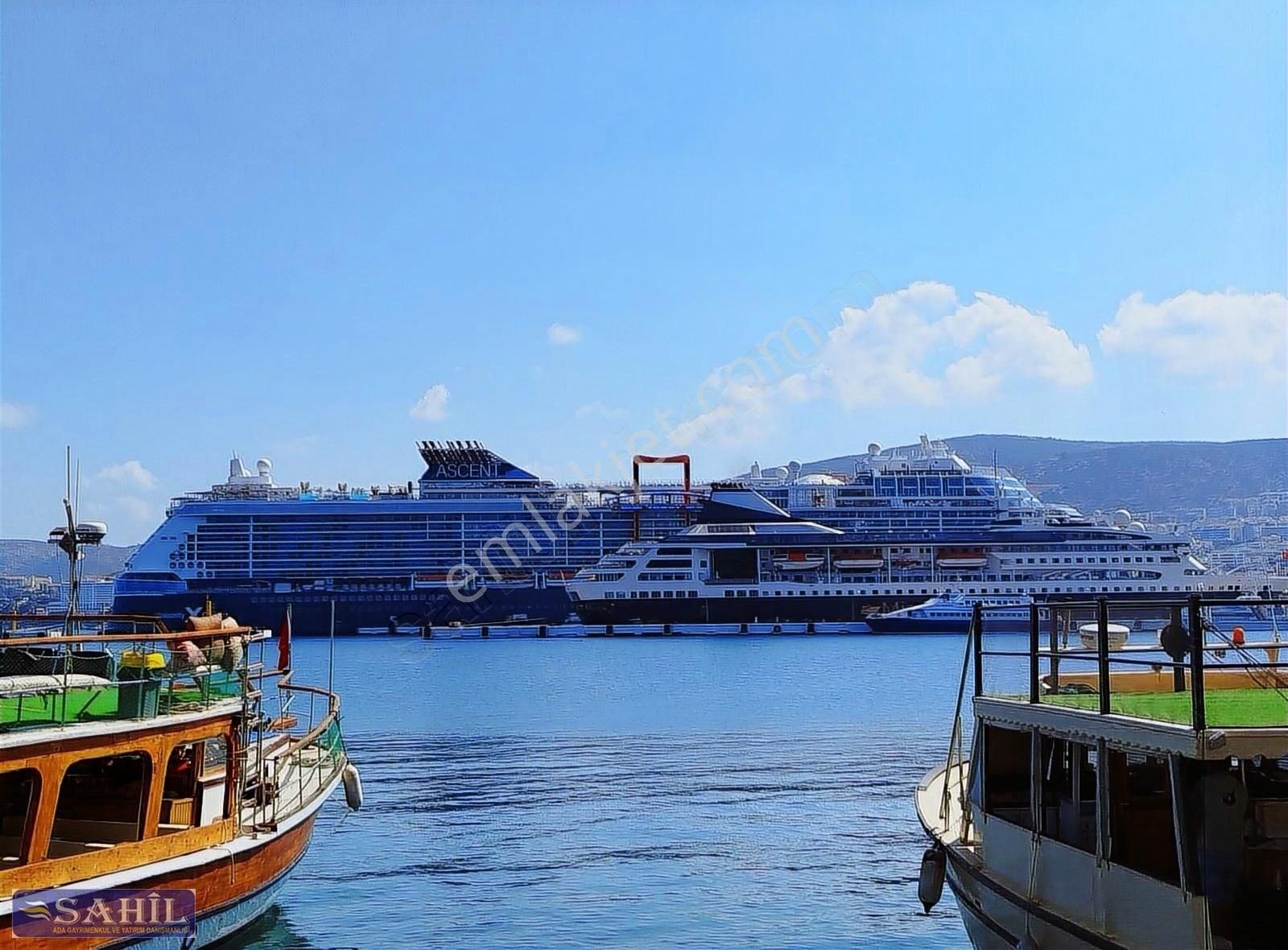 Kuşadası Hacı Feyzullah Mahallesi'nde 311.28 M² İmarlı Arsa