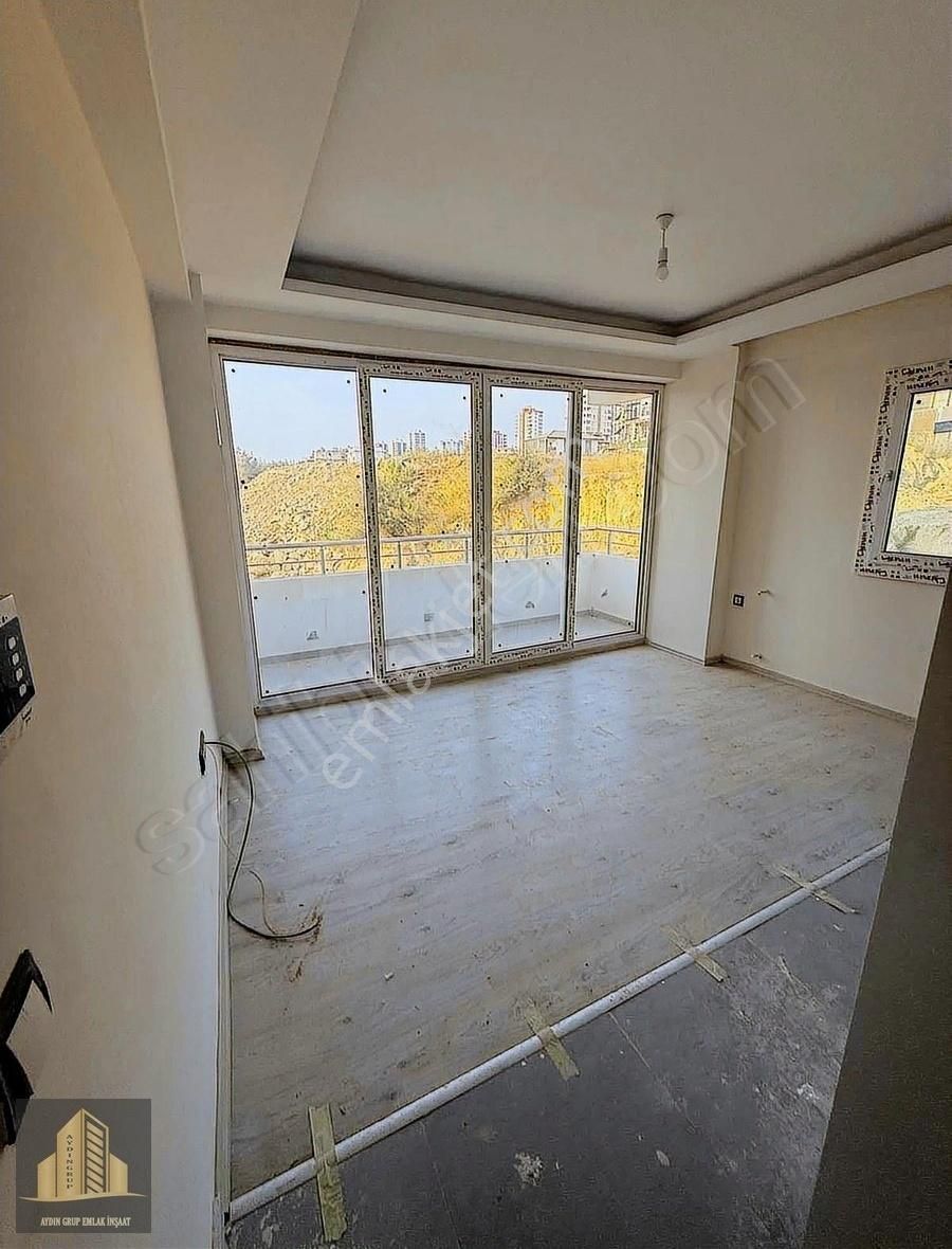 Aydın Grup Emlaktan 1+1 Lüx Merkezi Konumda Satılık Daire - Görsel 6