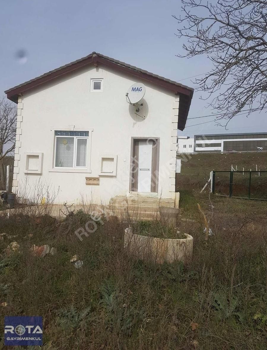 Rota'dan Çatalca Oklalıda 1381 M2 Satılık Tarla