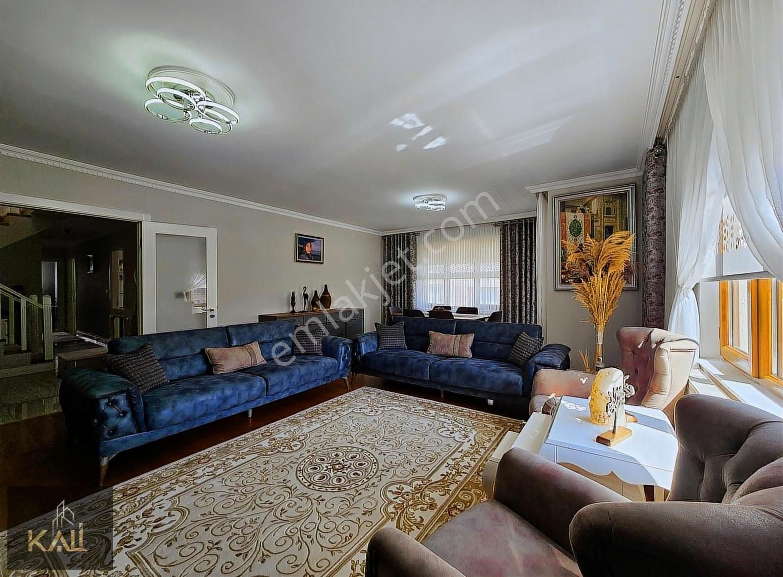Cevizlidere Caddesinde 5+1 Full Yapılı Daire / Kali A.ş.