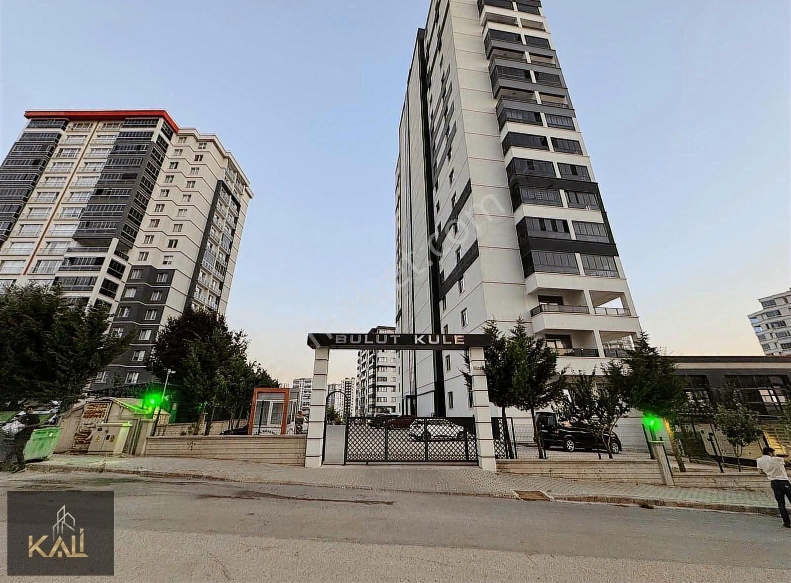 Bulutkule De Manzaralı Muhteşem 4+1 Kali A.ş.