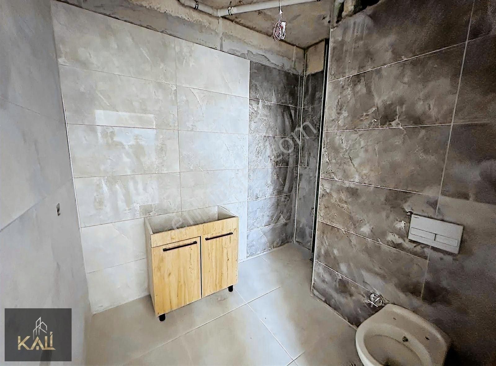 Kızılcaşar Mah.satılık Önü Açık Katta 55m2 1+1 Daire Kali A.ş