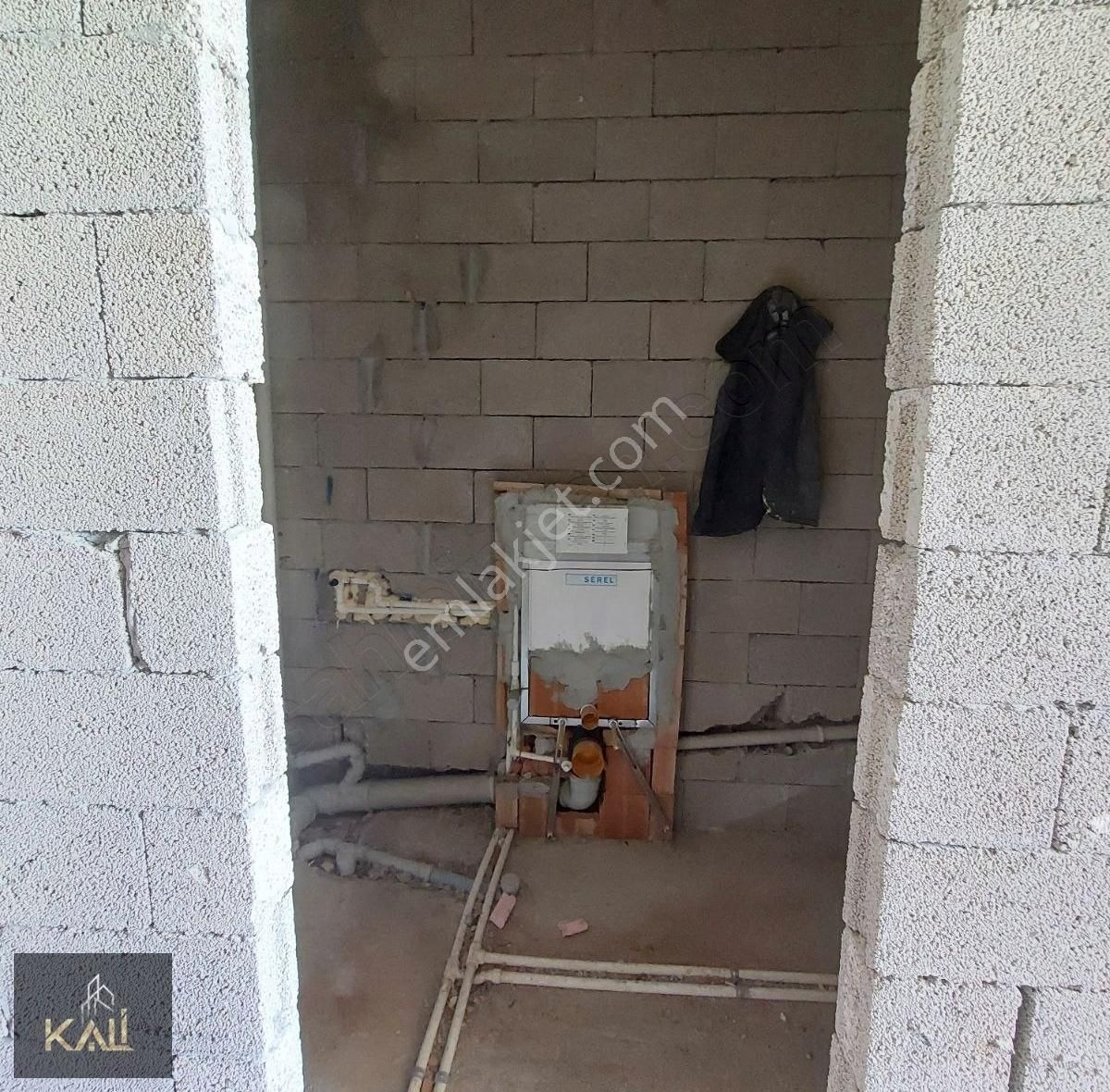 Bağlıcada Site İçerisinde Satılık 5+1 Köşe Villa Kali A.ş.