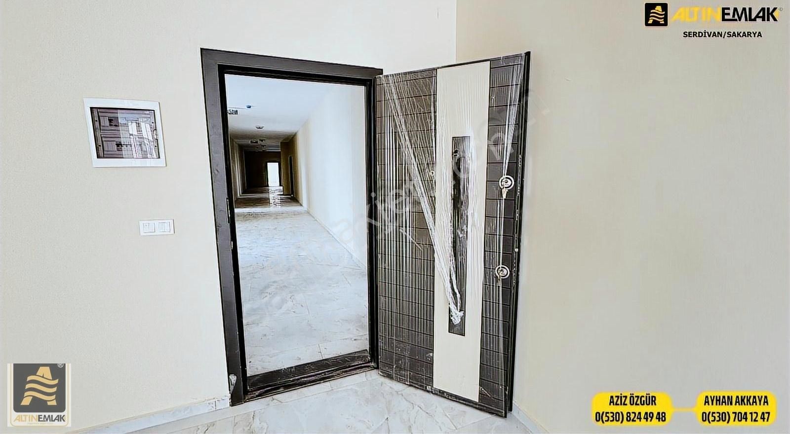 Sakarya Erenler Uluyol Caddesinde Komple Satılık İş Merkezi - Görsel 18