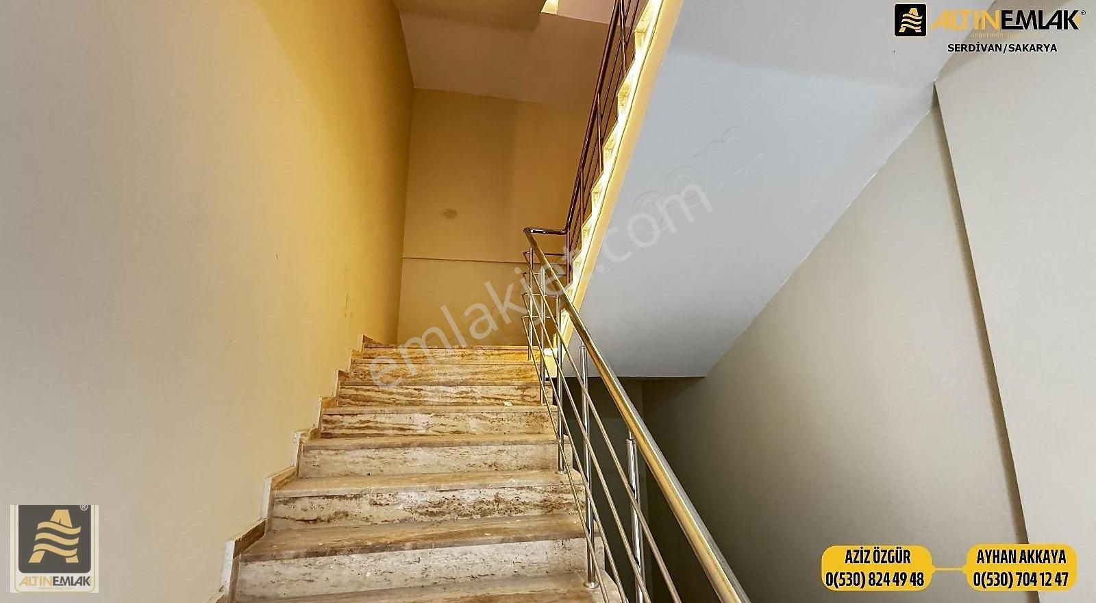 Sakarya Erenler Uluyol Caddesinde Komple Satılık İş Merkezi - Görsel 24