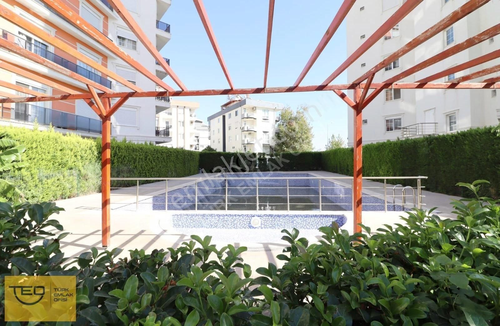 Hurma Mahallesinde Site İçi Deniz Manzaralı Satılık 1+1 Daire - Görsel 8