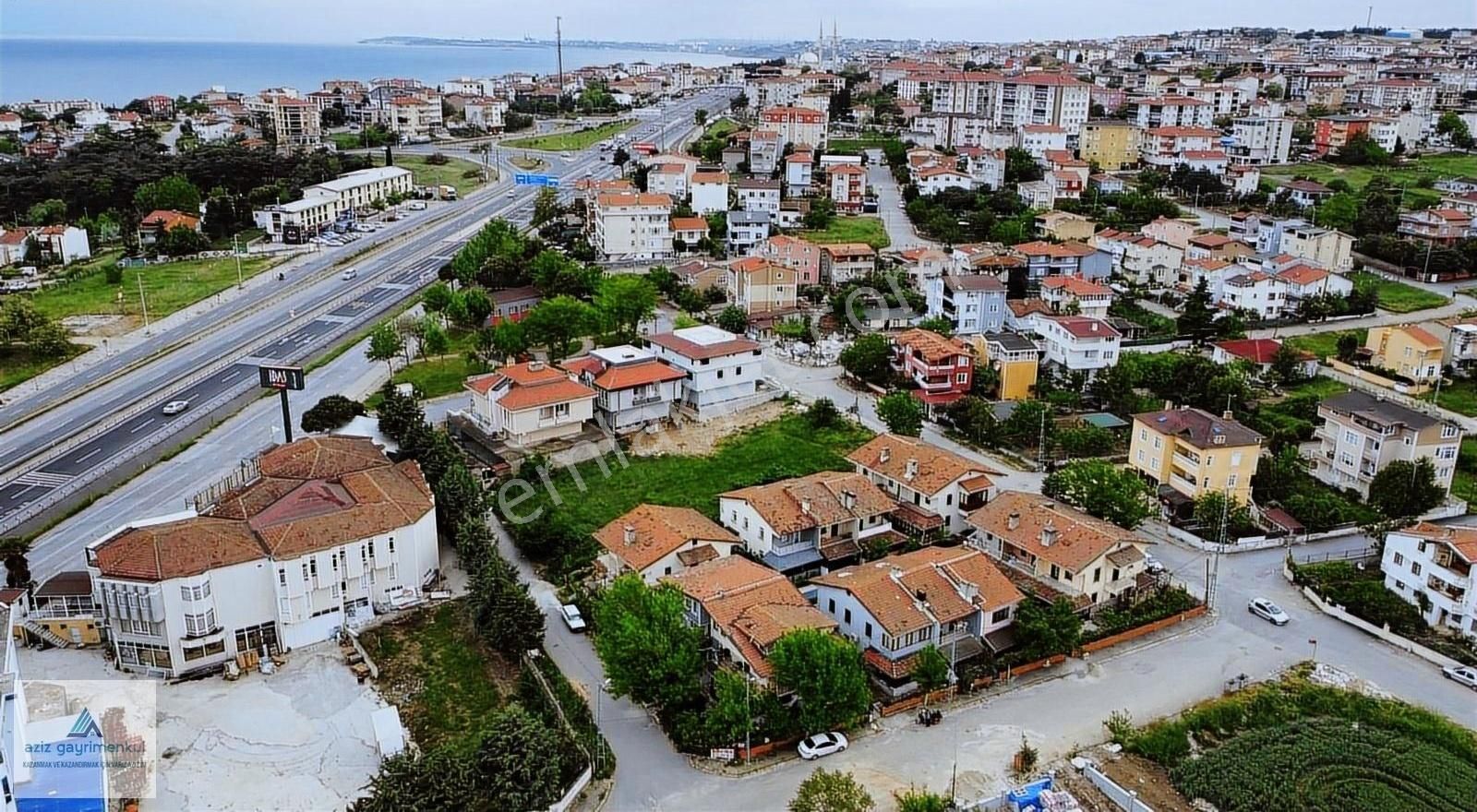 Silivri Gümüşyaka Merkezi Konumda Satılık 3+1 Dubleks Villa - Görsel 17