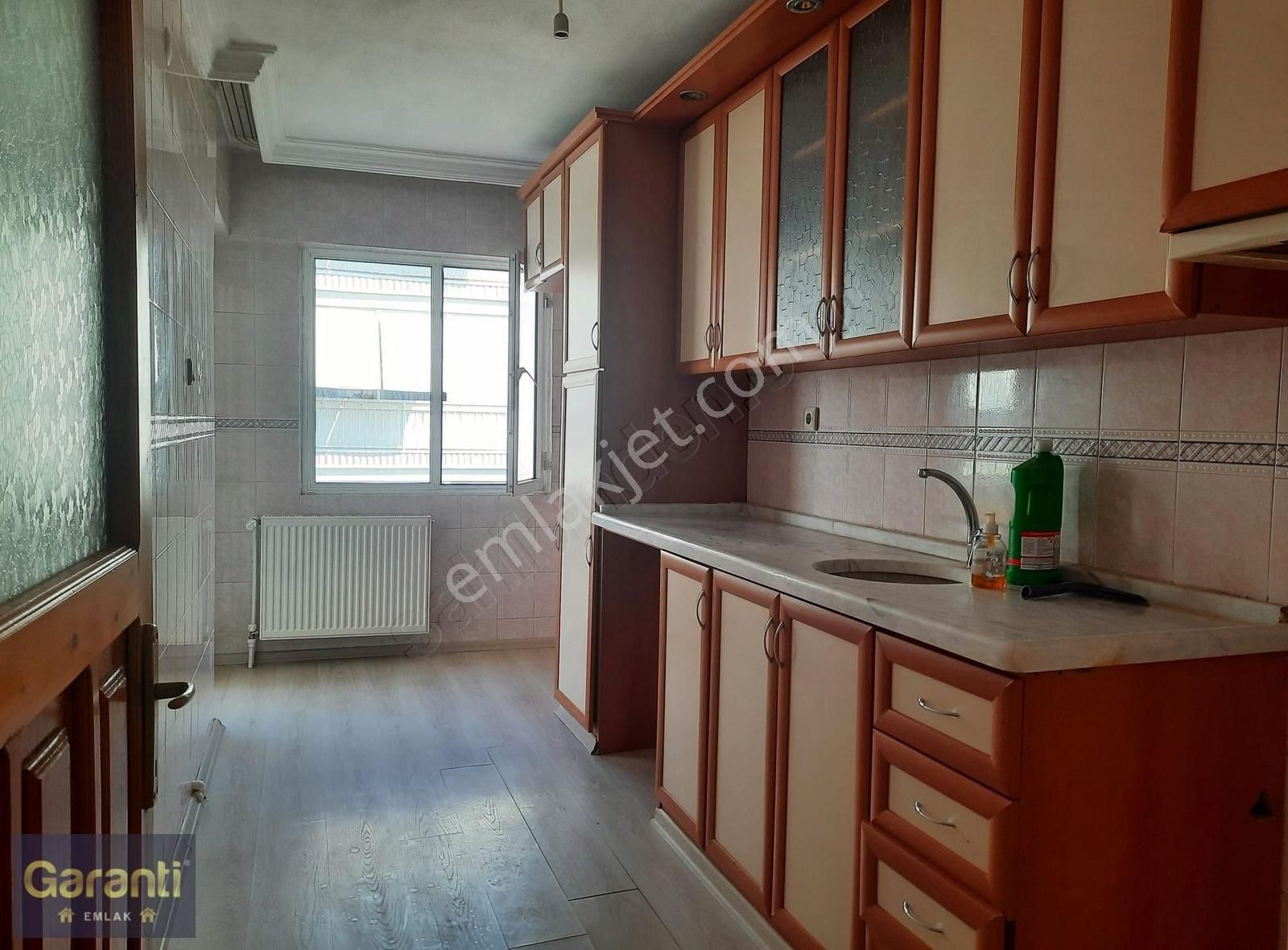 Balçova F.çakmak Mah 3+1 Arakat 140 M2 Kiralık Daire