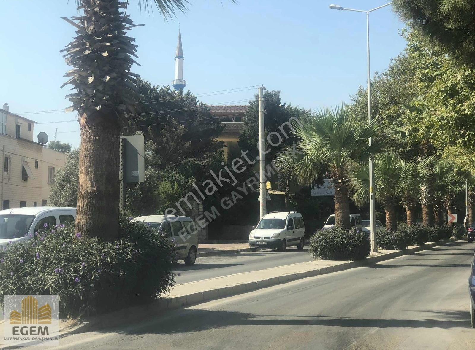 Urla Zeytin Alanında İki Kata İmarlı Arsa - Görsel 4