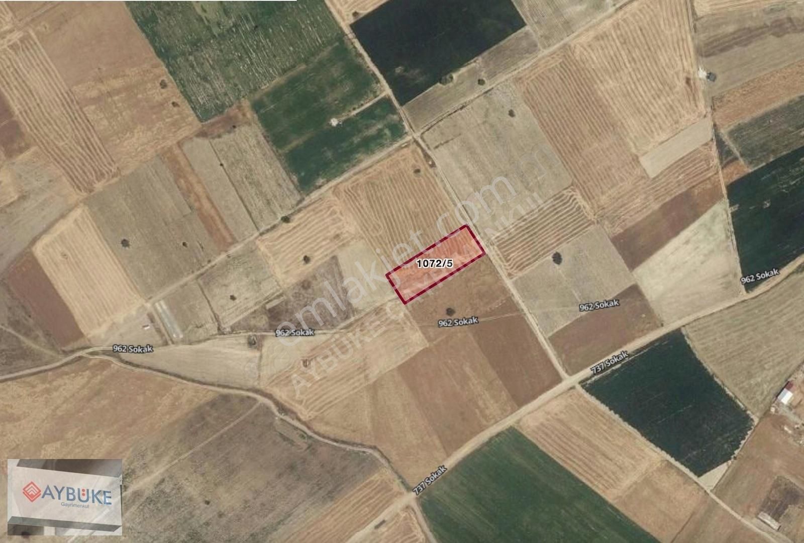 Acıpayam Aşağı Mahalle'de 3.381 M2 Tarla