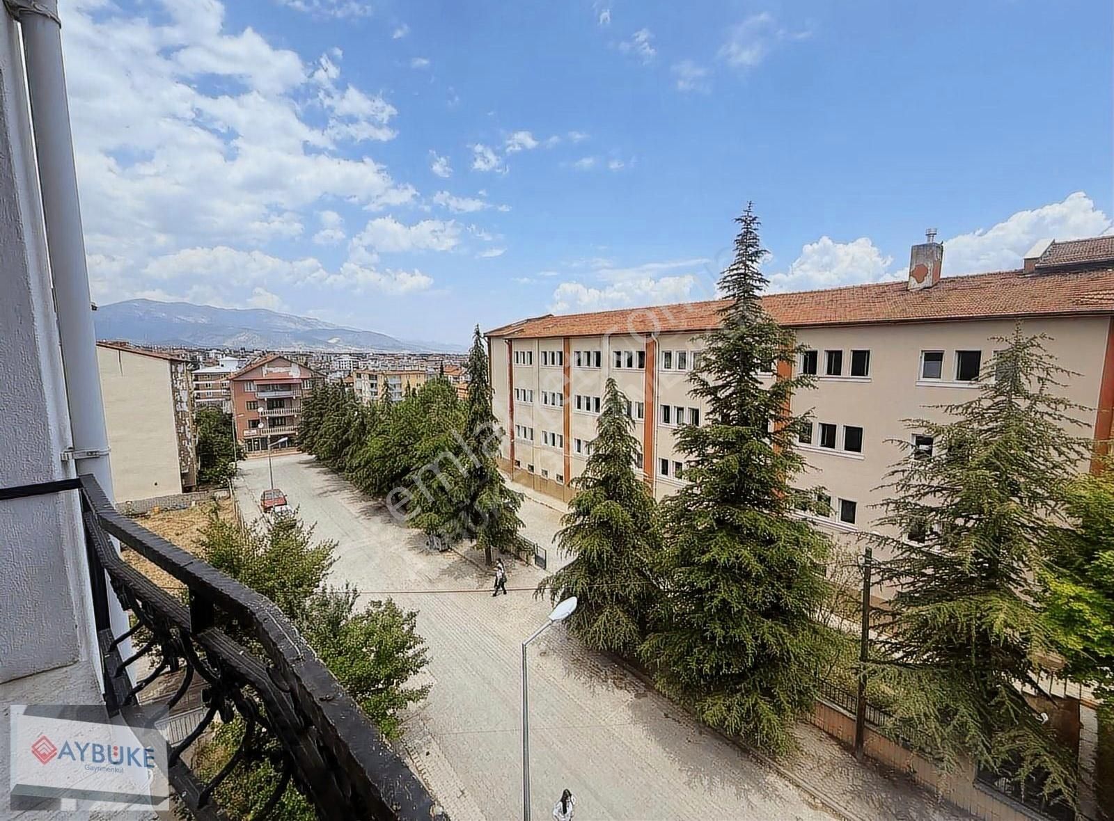 Anadolu Lisesi Yanında Çarşıya Yakın 3+1 Ferah Daire - Görsel 14
