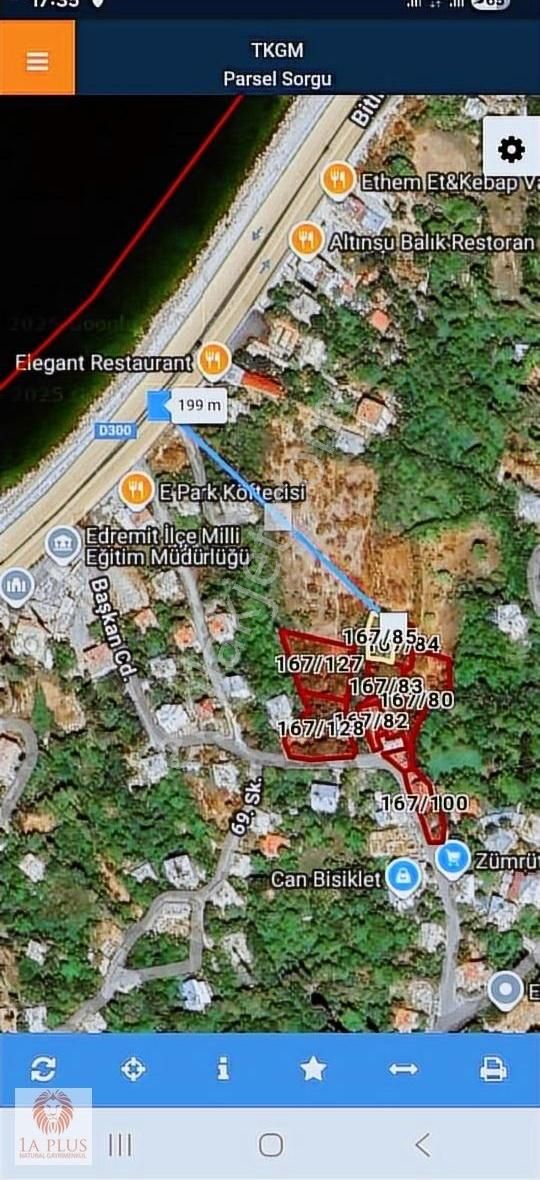 Van Edremit'te Van Gölü Manzaralı 1435m2 Satılık Arsa