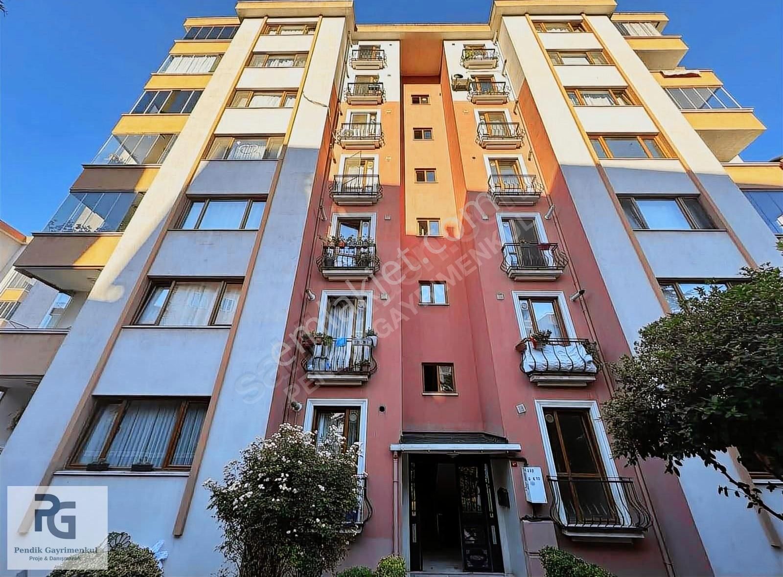 Pendik Marmara Hastane Ve Metroya 450 Metre Eşyalı 3+1 Kiralik
