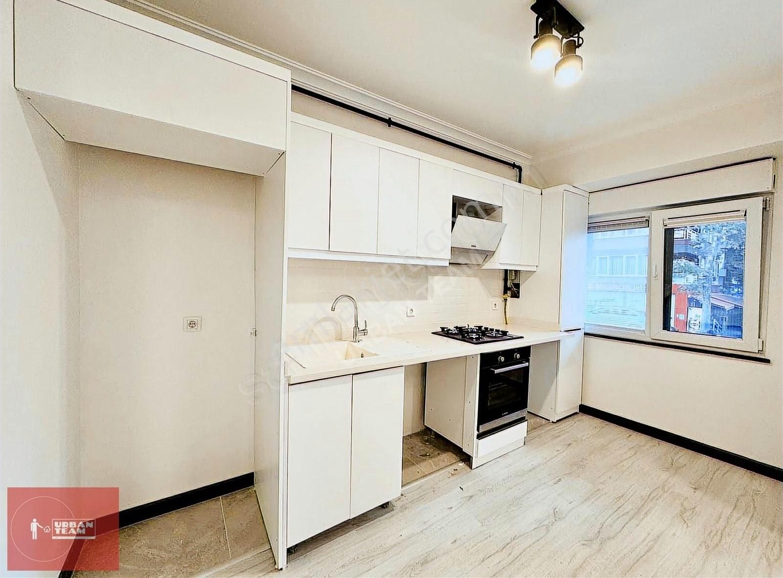 Suadiye Emin Ali Paşa Cadde Üzeri Satılık Büyük 53m2 Ara Kat 1+1 - Görsel 17