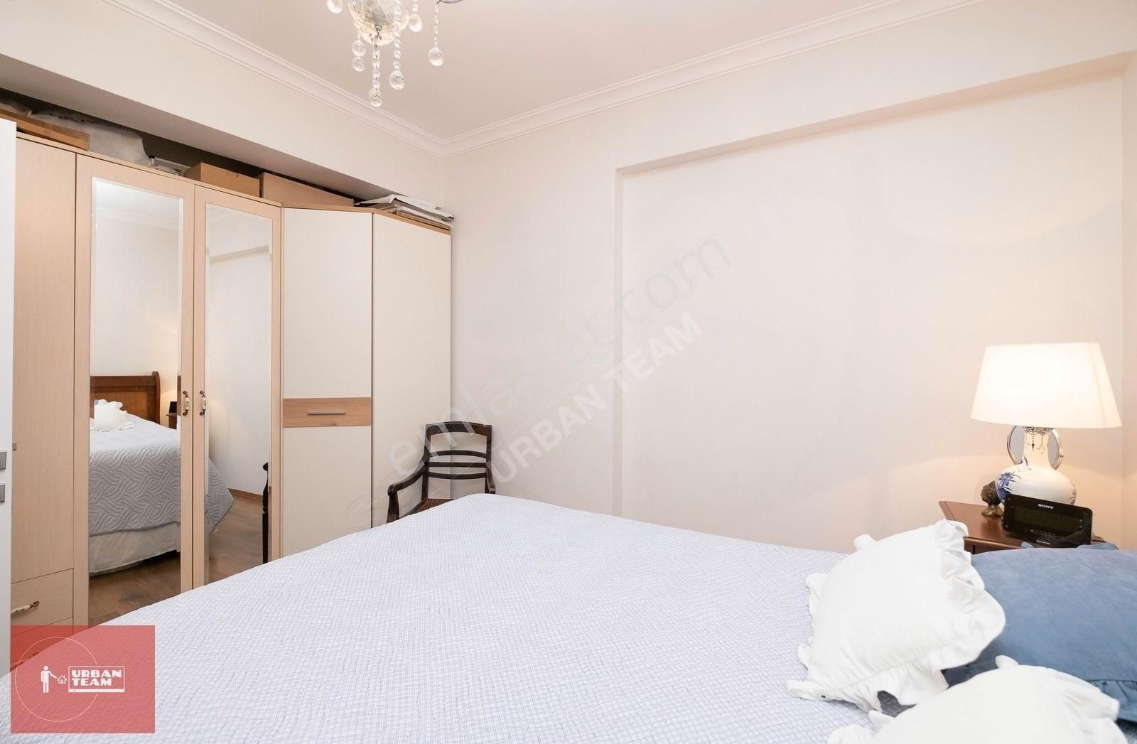 Suadiye Emin Ali Paşa Cadde Üzeri Satılık Büyük 53m2 Ara Kat 1+1 - Görsel 9