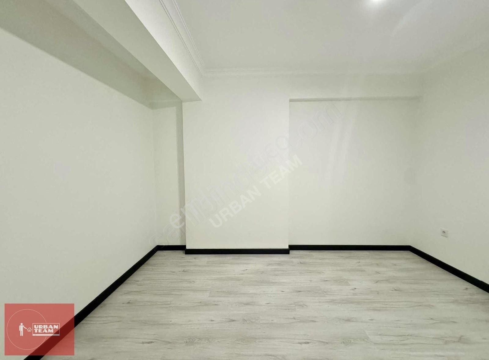 Suadiye Emin Ali Paşa Cadde Üzeri Satılık Büyük 53m2 Ara Kat 1+1 - Görsel 33