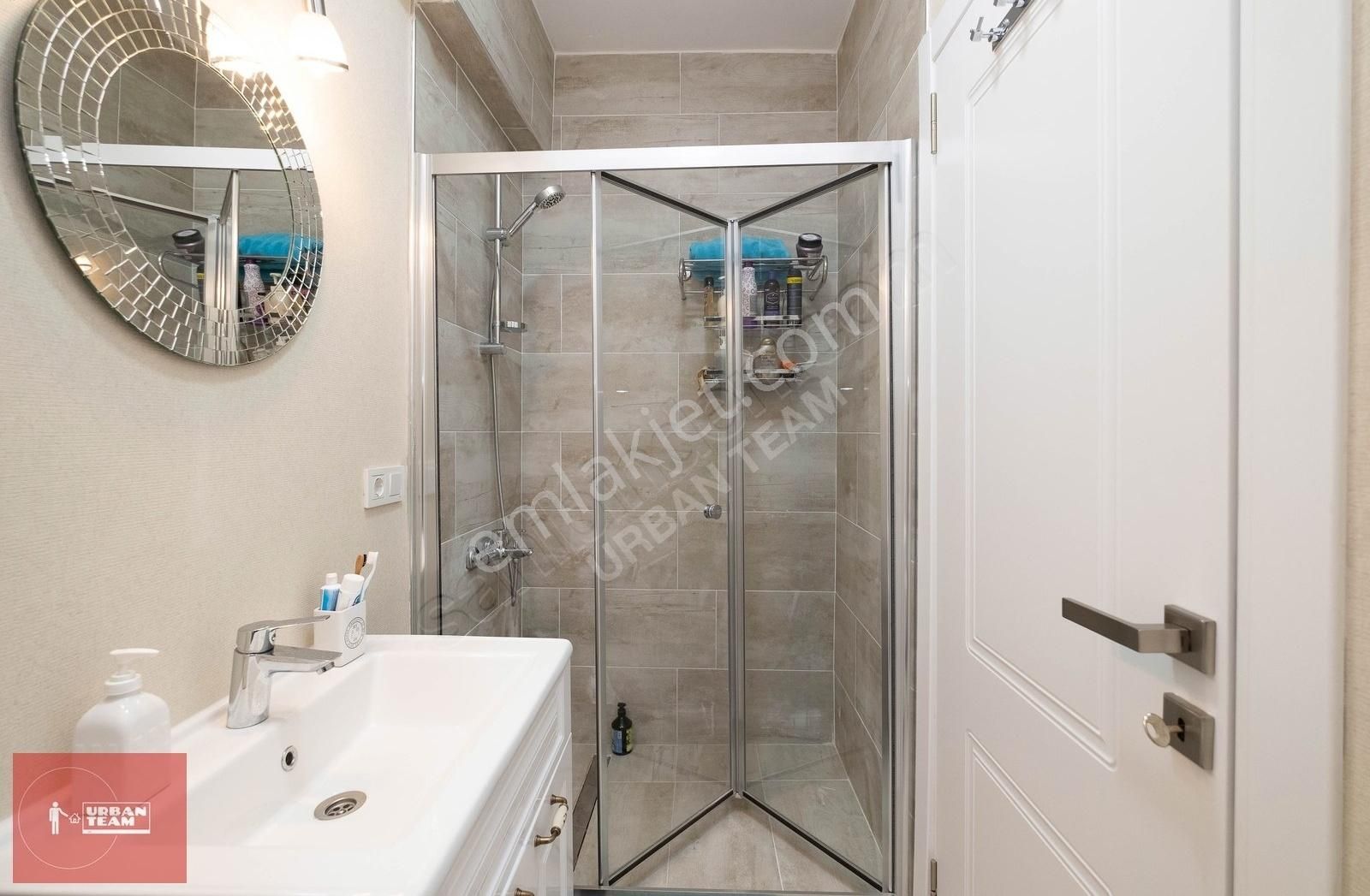 Suadiye Emin Ali Paşa Cadde Üzeri Satılık Büyük 53m2 Ara Kat 1+1 - Görsel 7