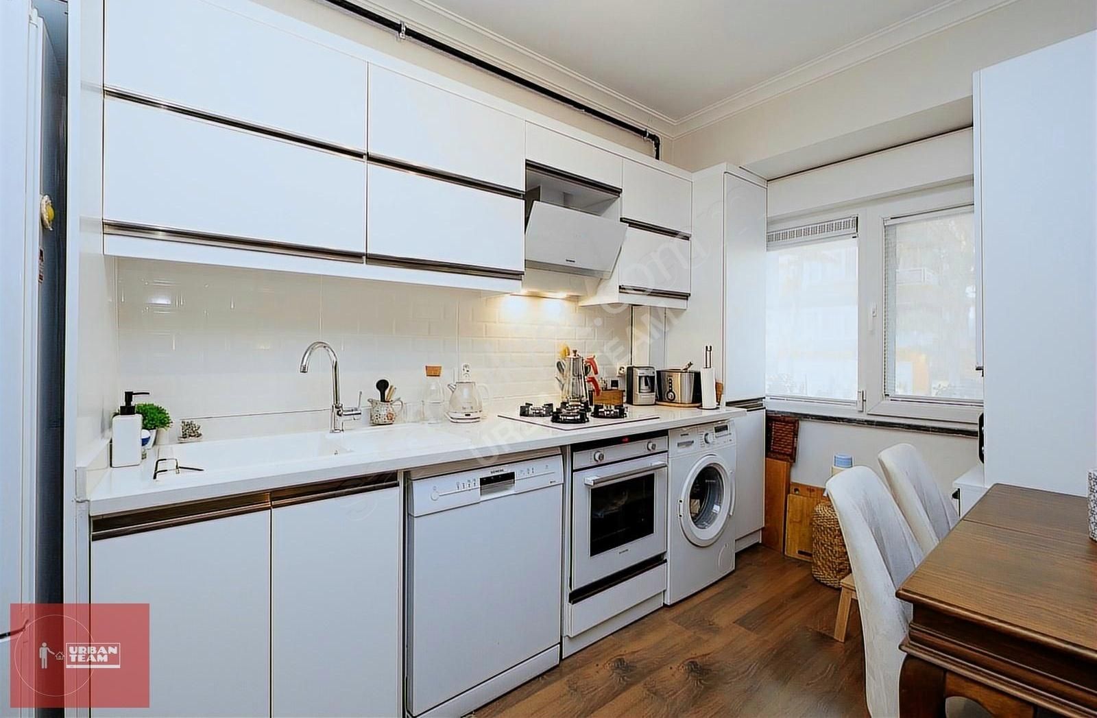 Suadiye Emin Ali Paşa Cadde Üzeri Satılık Büyük 53m2 Ara Kat 1+1 - Görsel 32