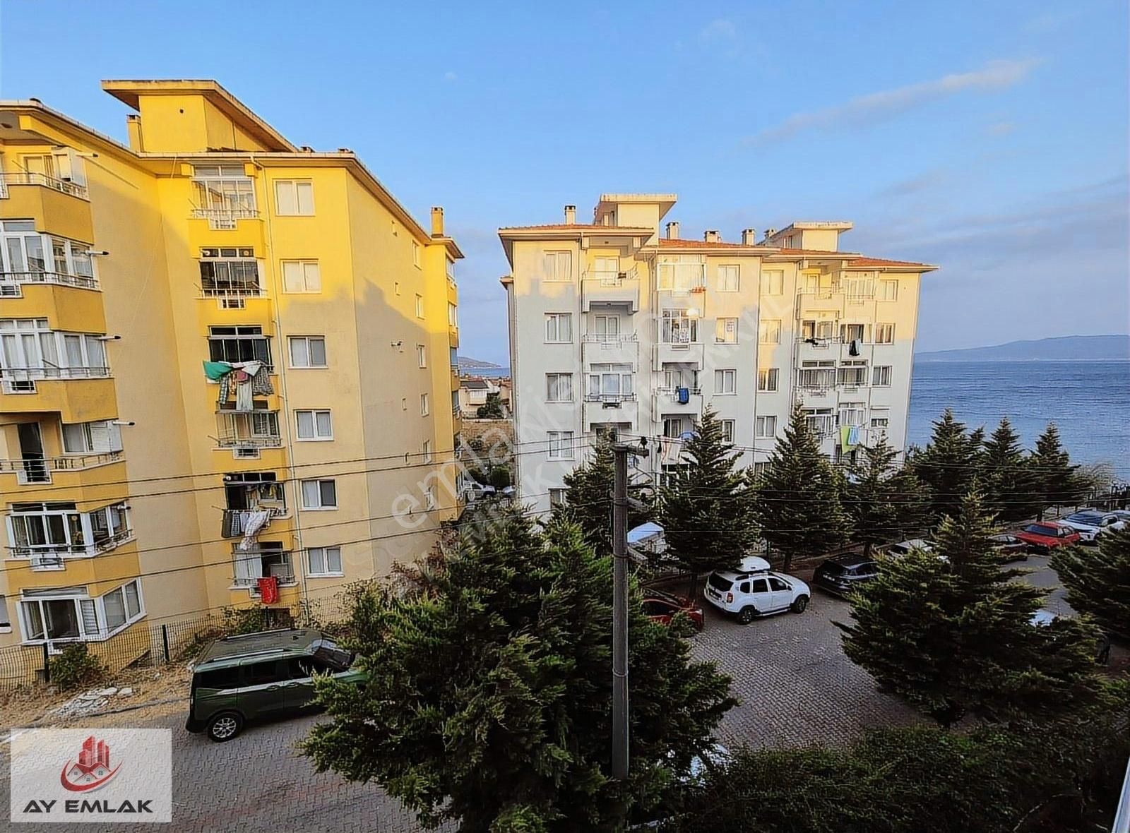 Ay Emlak'tan Armutlu Petek Sitesi İçinde 2+1 Deniz Gören Daire - Görsel 12