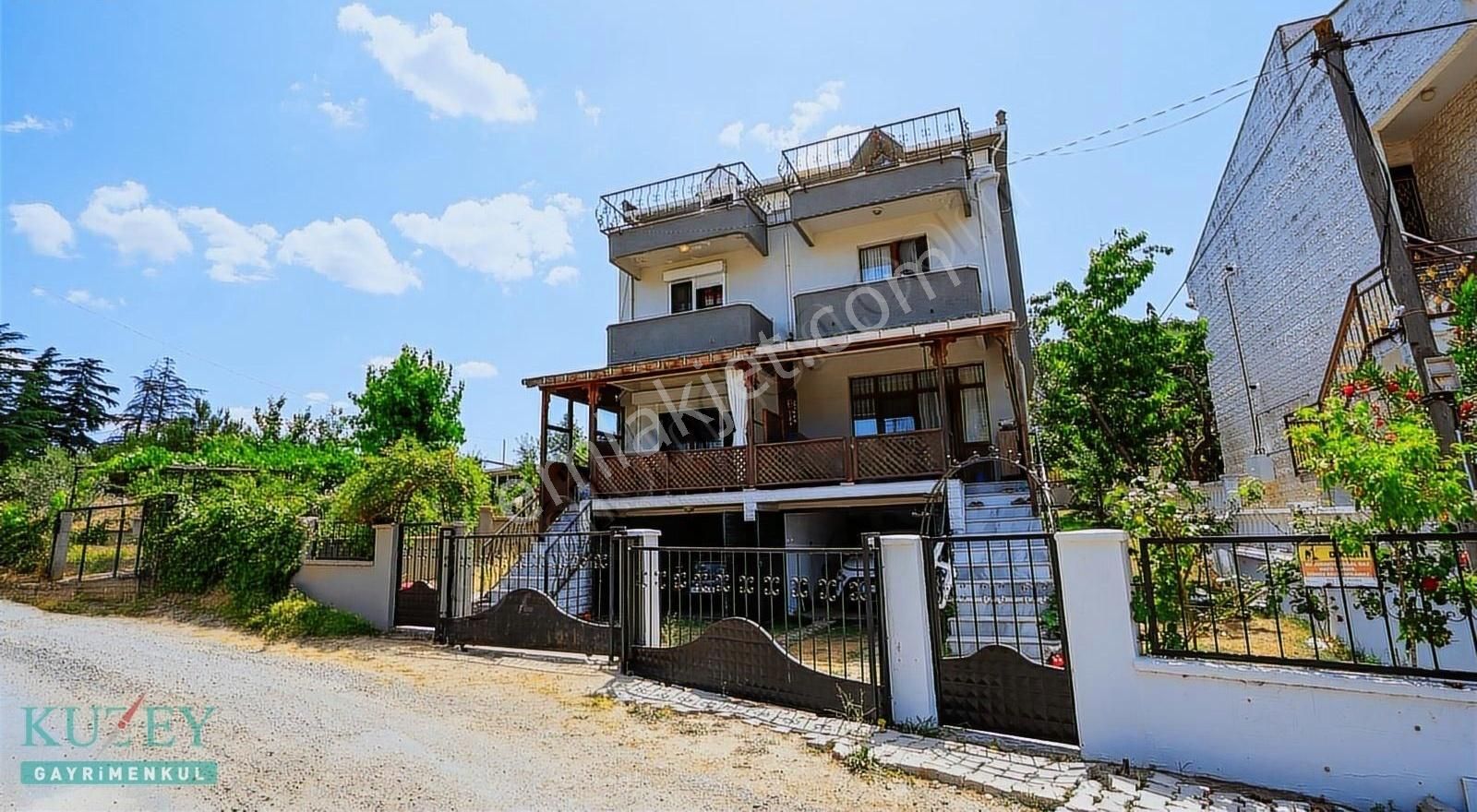 Satılık Villa Yeşilin Ve Mavinin Ortasında Bir Yaşam Fırsatı!