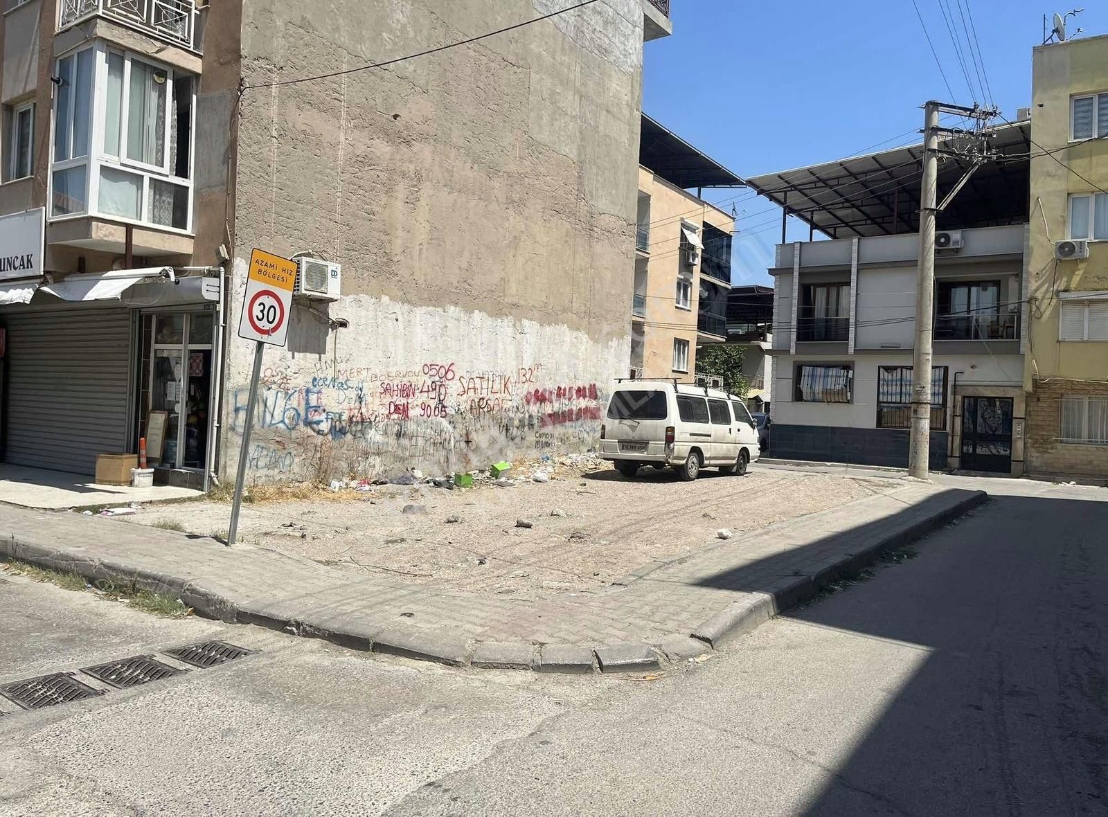 Kırca Emlaktan Buca Göksu Mah Satılık Köşe Arsa - Görsel 2