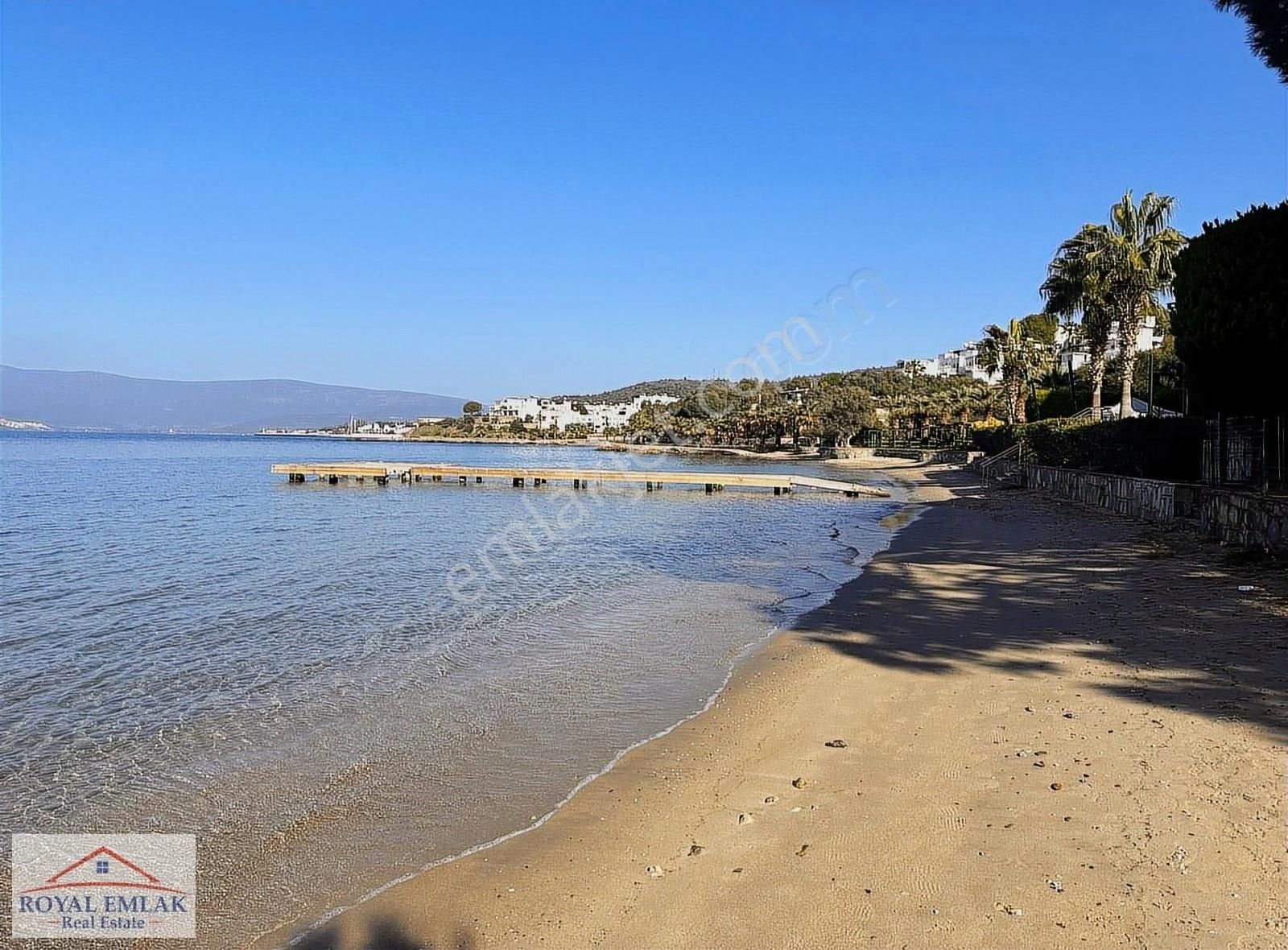 Muğla Güllük Merkezi Konumda 3+1 Satılık Bahçe Katı Yazlık