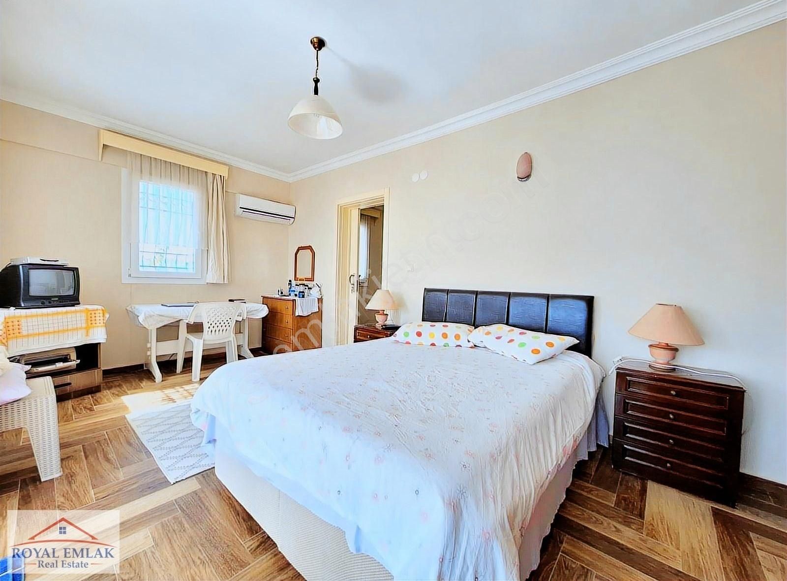 Muğla Boğaziçi Panoramik Deniz Manzaralı Satılık Villa - Görsel 12