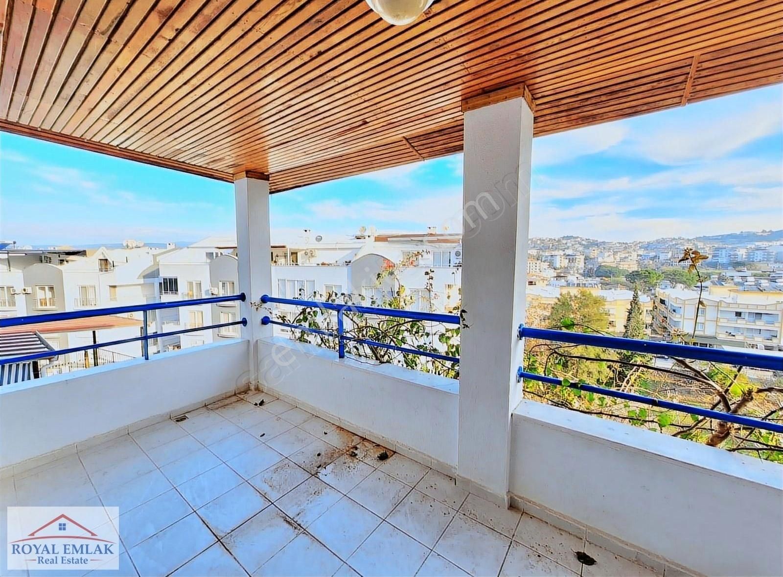 Muğla Güllük Denize Yürüme Mesafesinde Satılık Tripleks Villa - Görsel 33