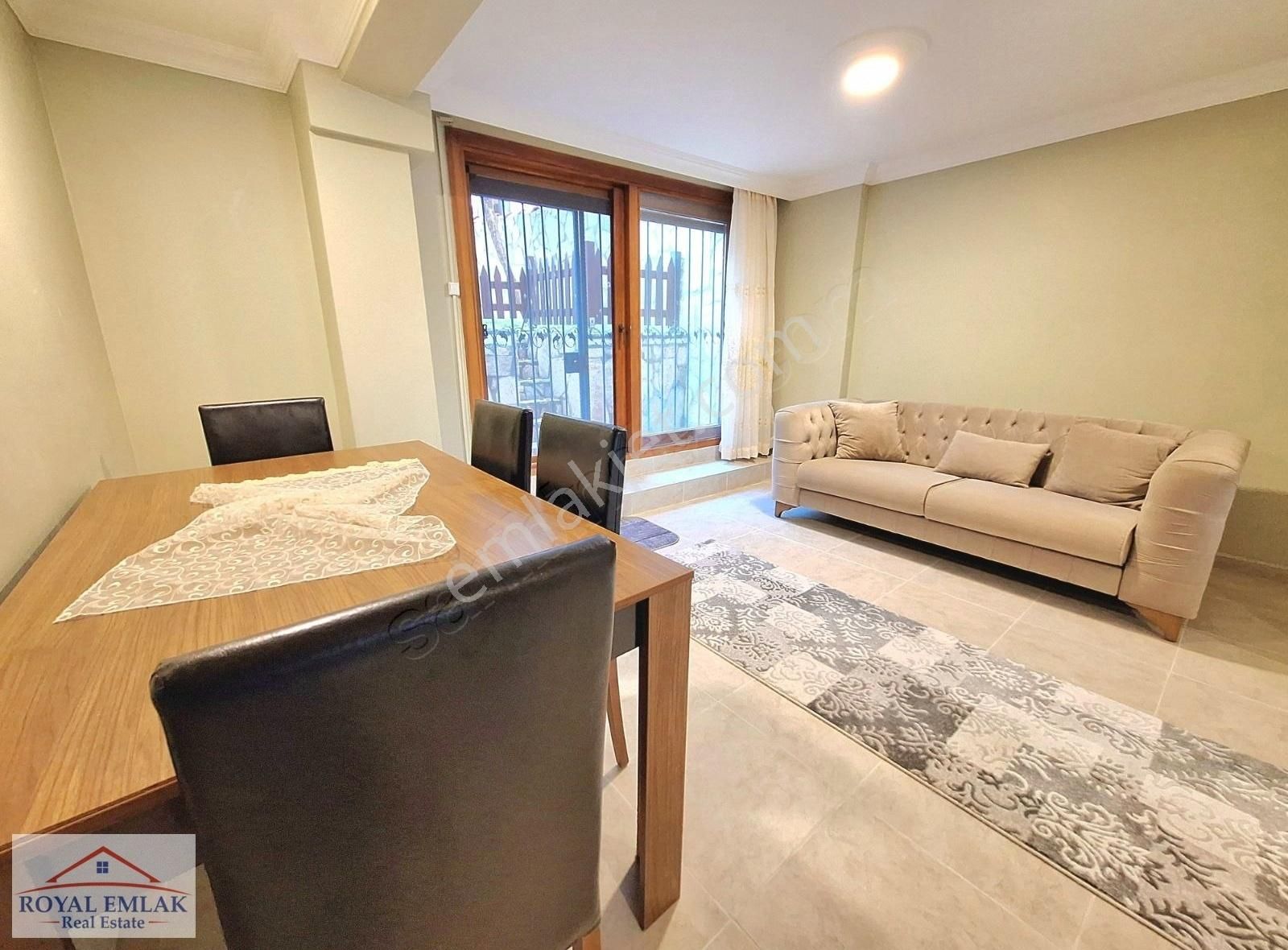 Muğla Güllük Denize Yürüme Mesafesinde Satılık Tripleks Villa - Görsel 12