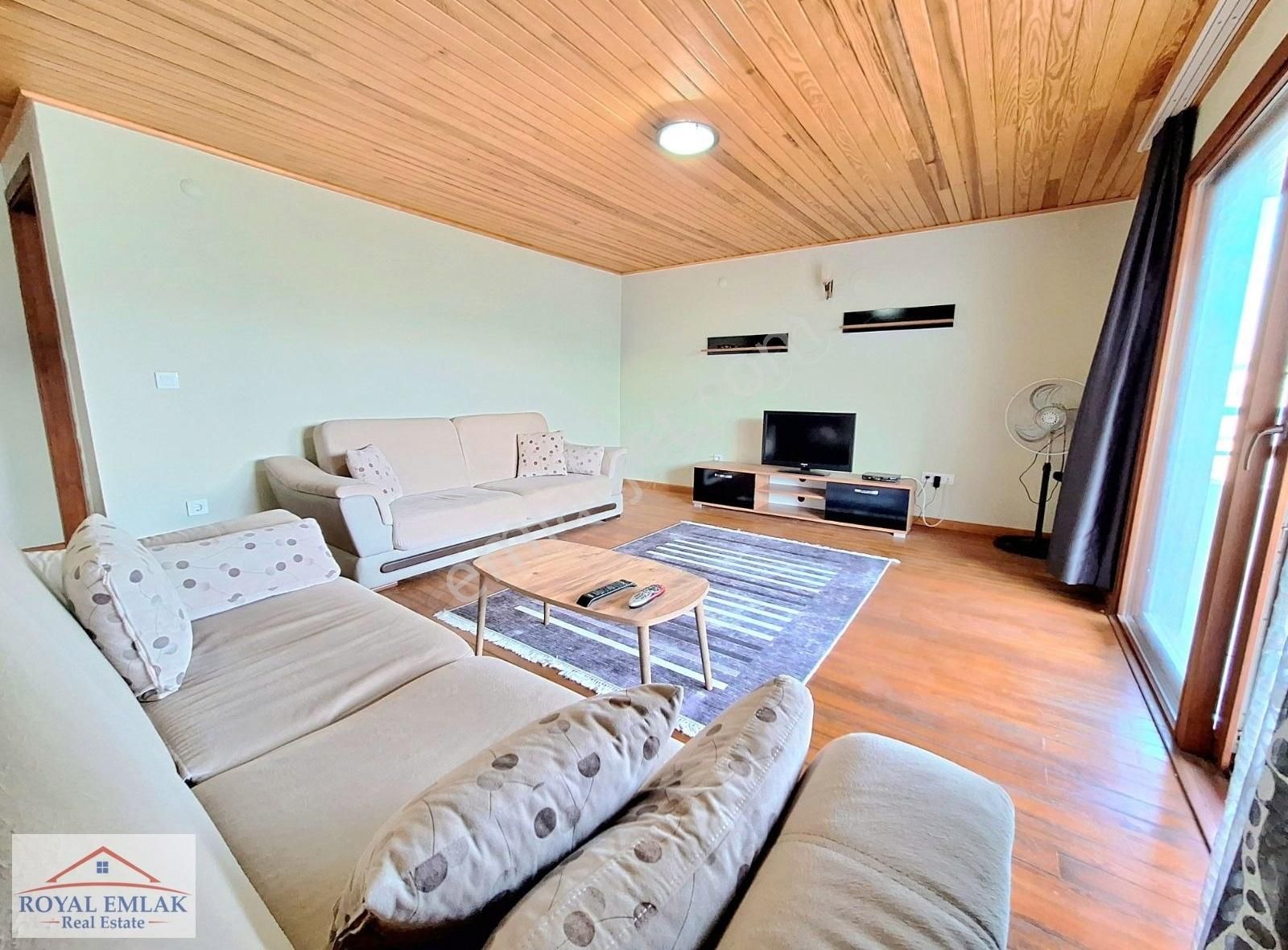 Muğla Güllük Denize Yürüme Mesafesinde Satılık Tripleks Villa - Görsel 23