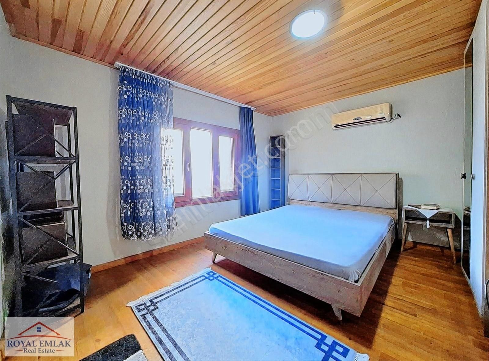 Muğla Güllük Denize Yürüme Mesafesinde Satılık Tripleks Villa - Görsel 14