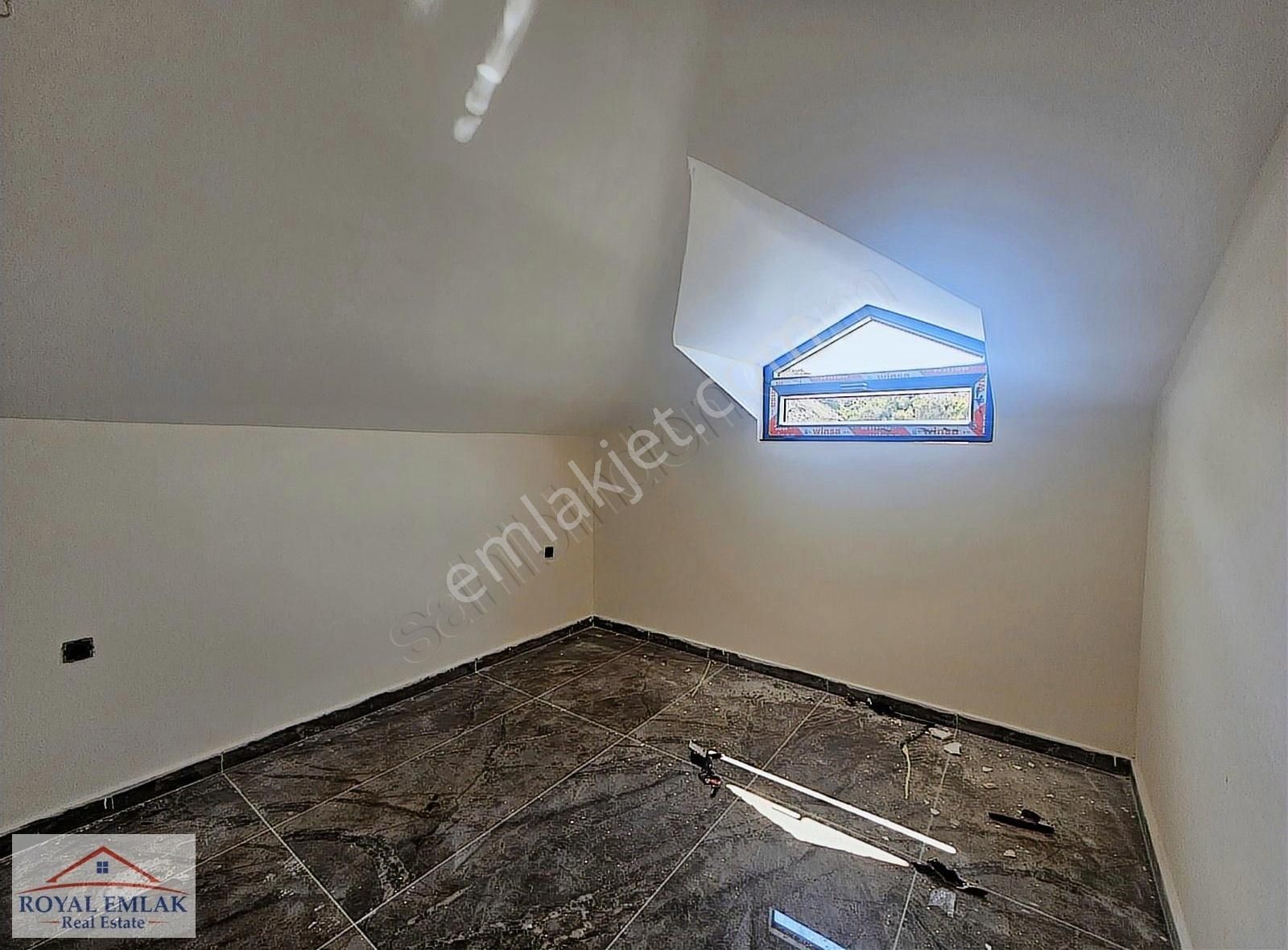 Muğla Güllük Satılık Sıfır Deniz Manzaralı Yazlık - Görsel 17