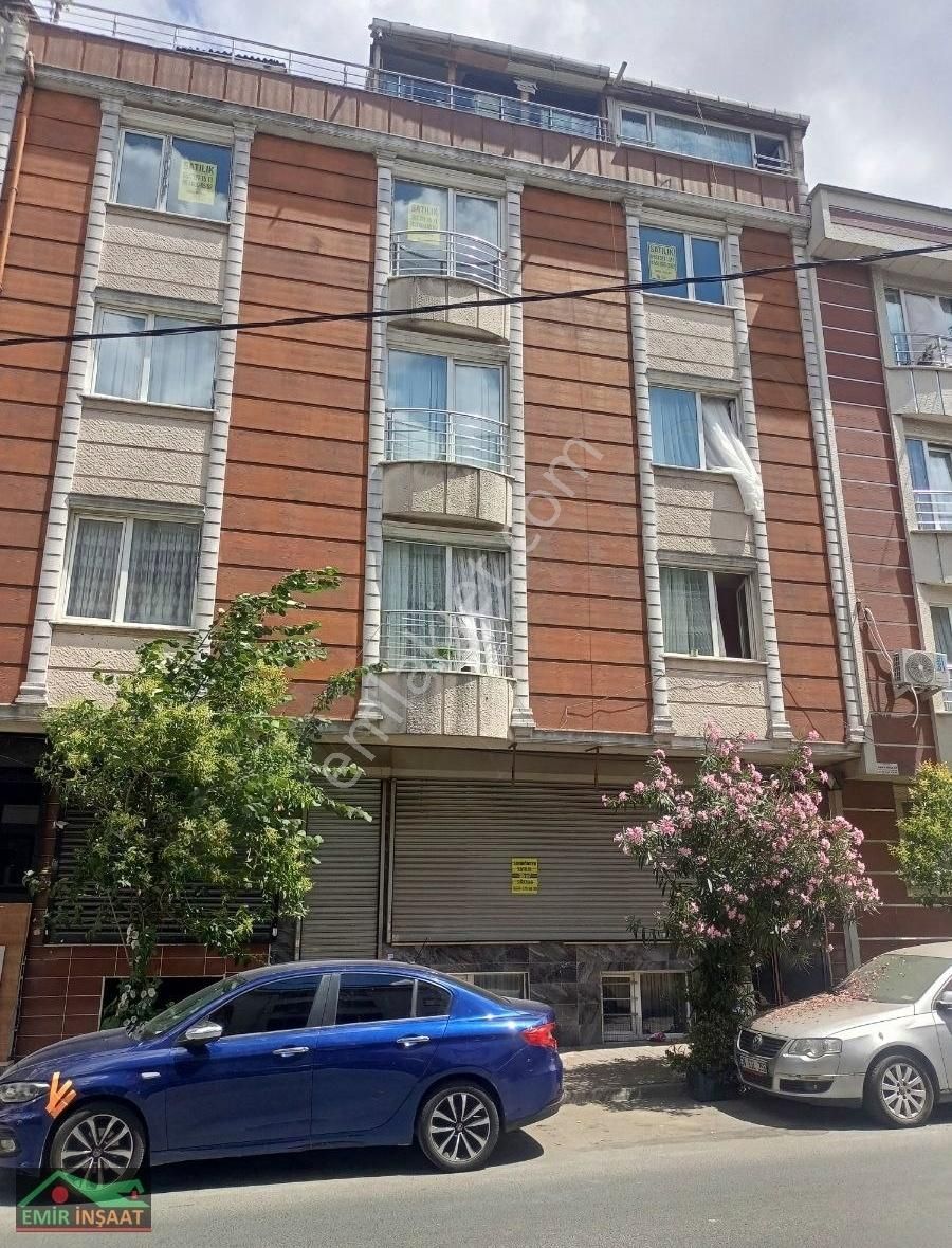 Emir İnşaattan Satılık 3 Kat 12 Yıllık Tek Daire Üzeri G.o.pasa