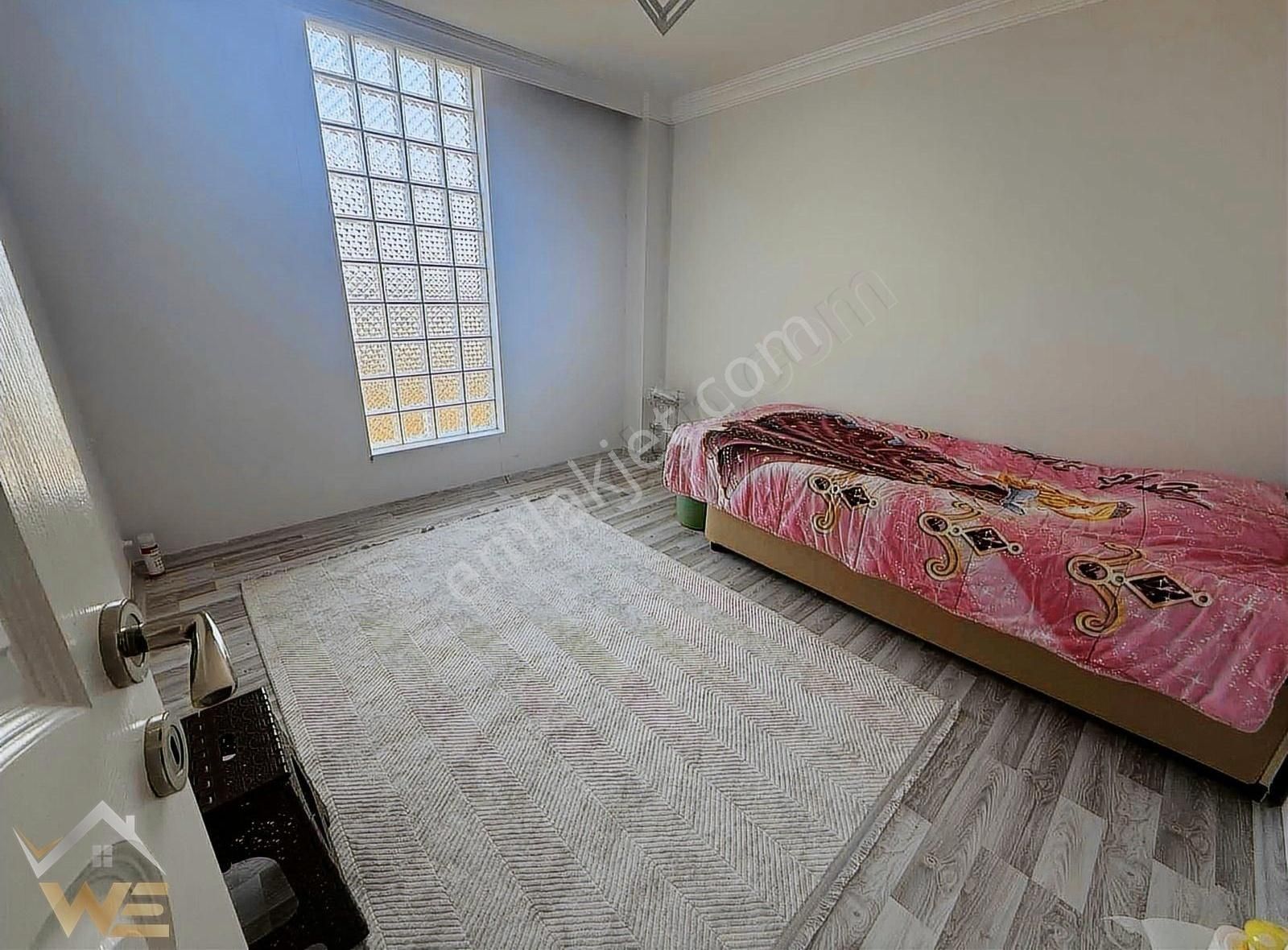 Atakent'te 3 + 1 Doğa Manzaralı Eşyalı Satılık Dubleks Daire - Görsel 3