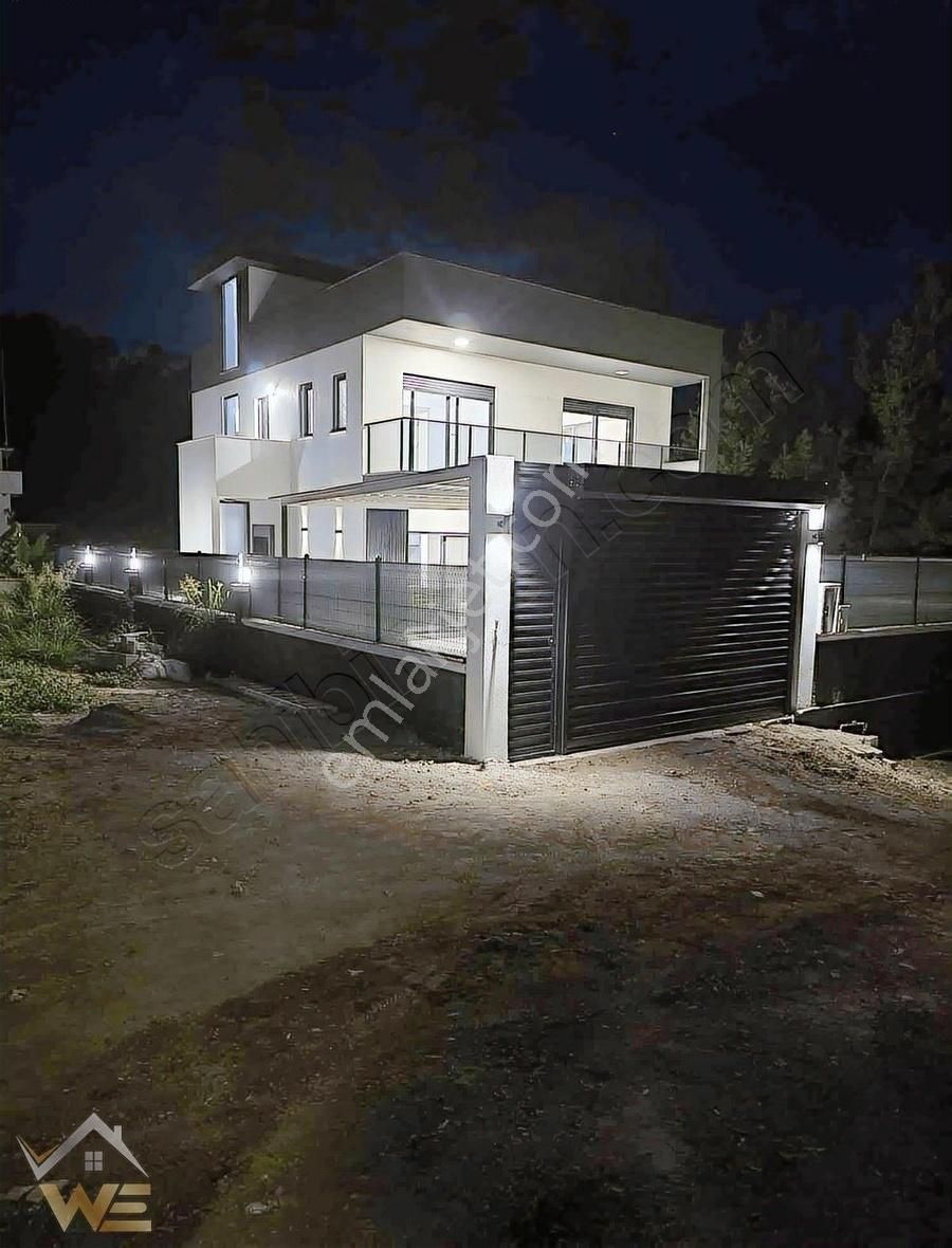 Şerefler'de Müstakil Arsalı Satılık Lüks Villa - Görsel 12